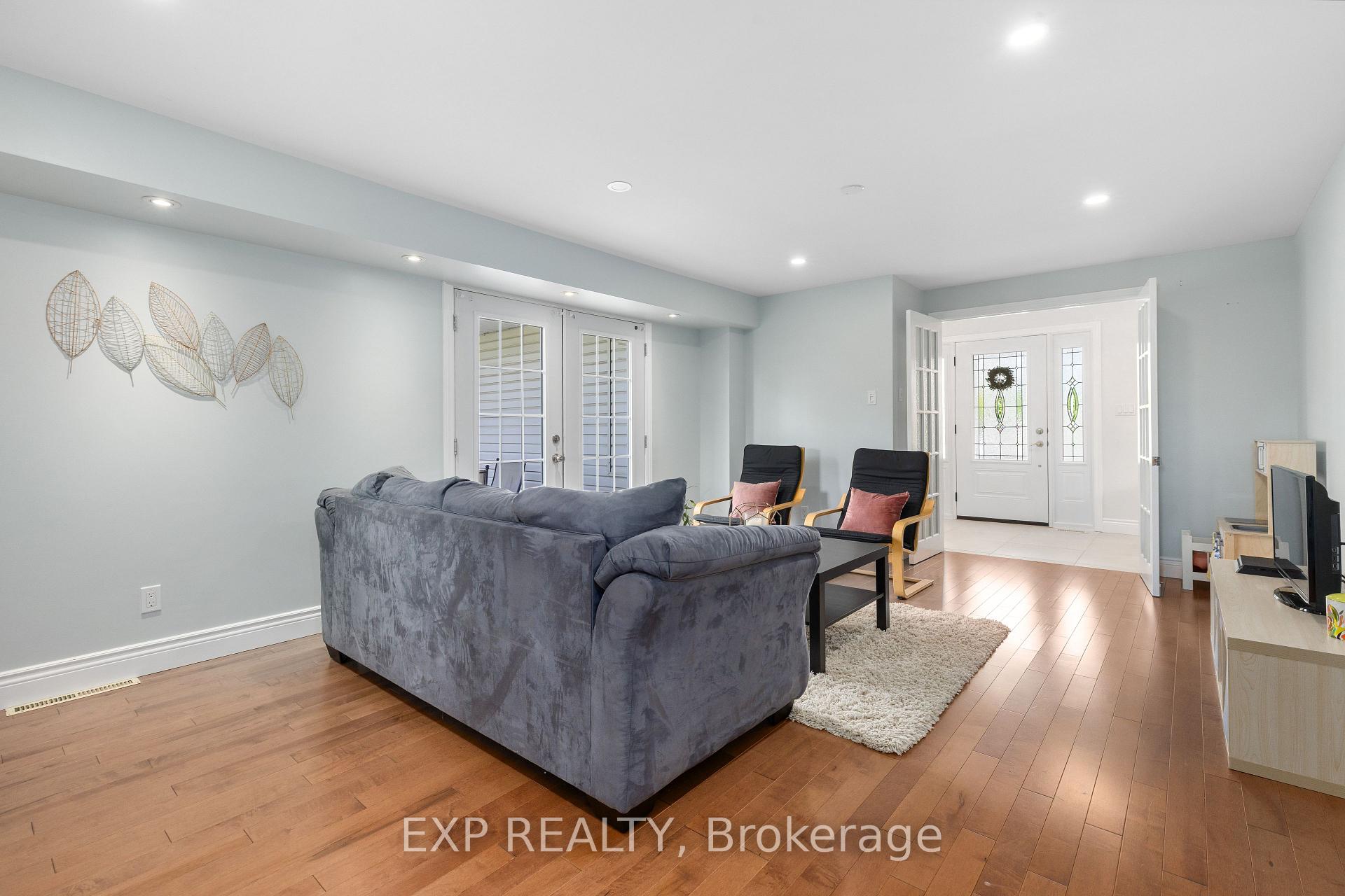 Photo 9 of 55 Broadview Avenue E, Smiths Falls — HOMEH