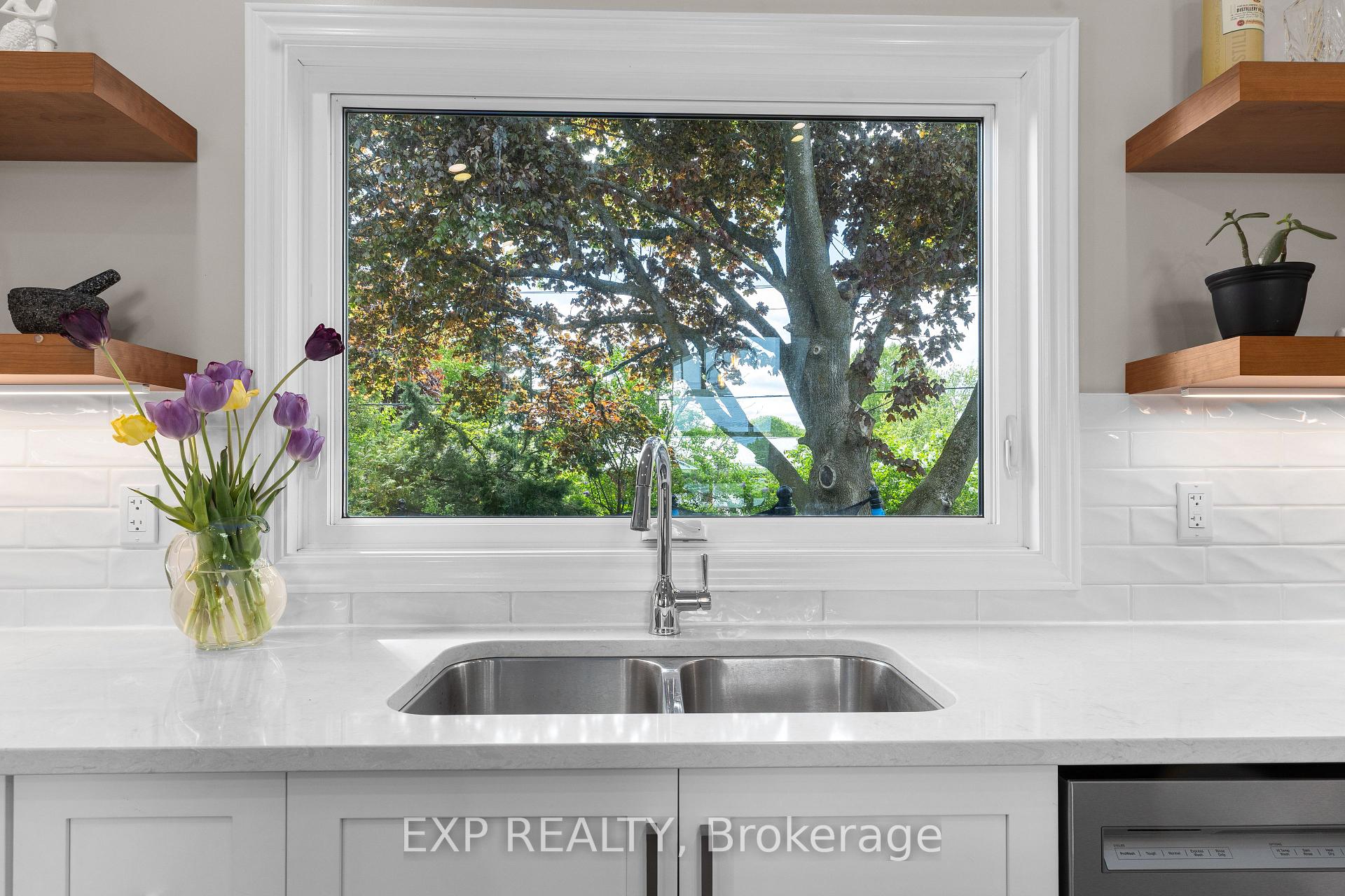 Photo 22 of 55 Broadview Avenue E, Smiths Falls — HOMEH