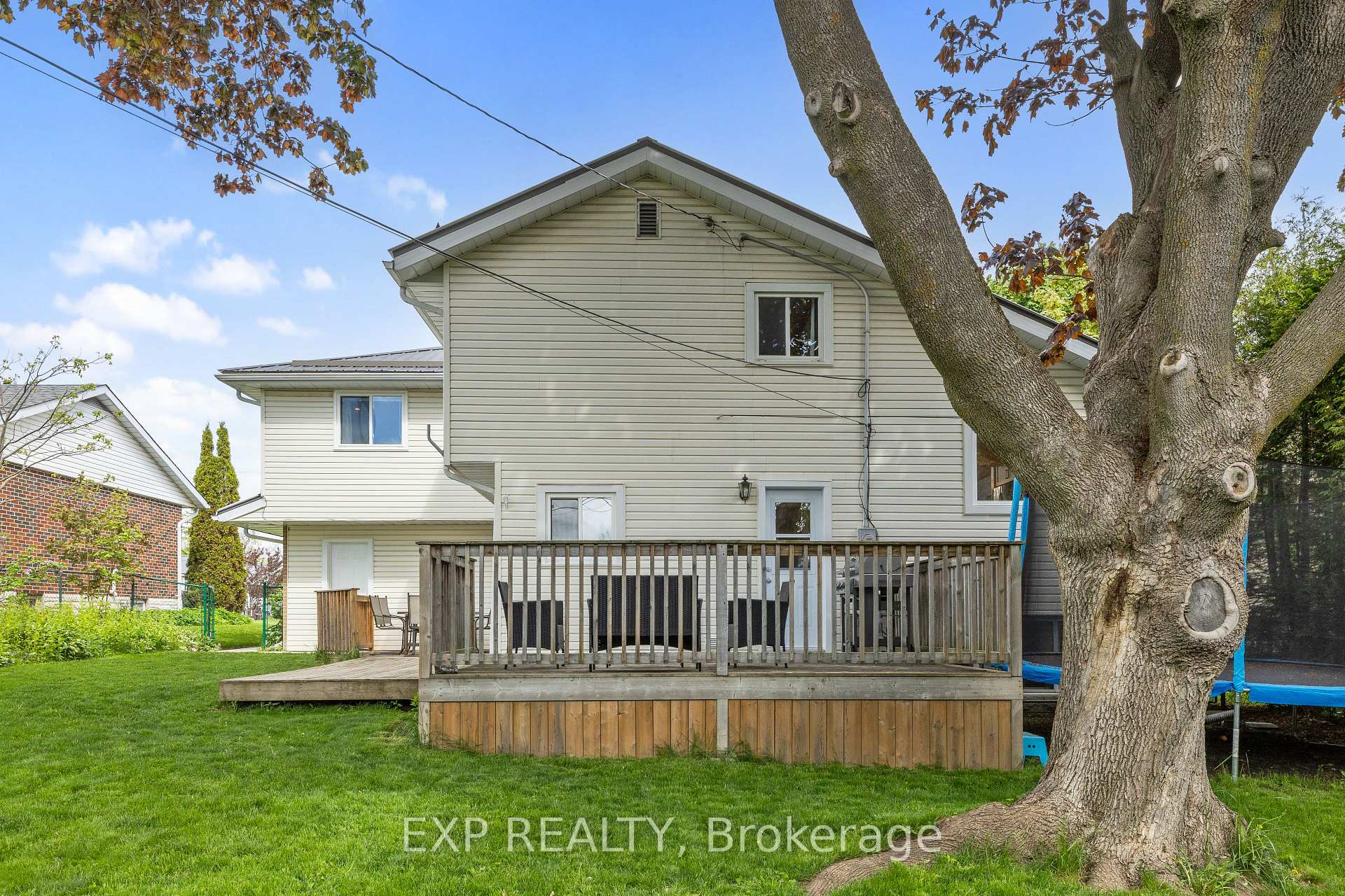 Photo 44 of 55 Broadview Avenue E, Smiths Falls — HOMEH