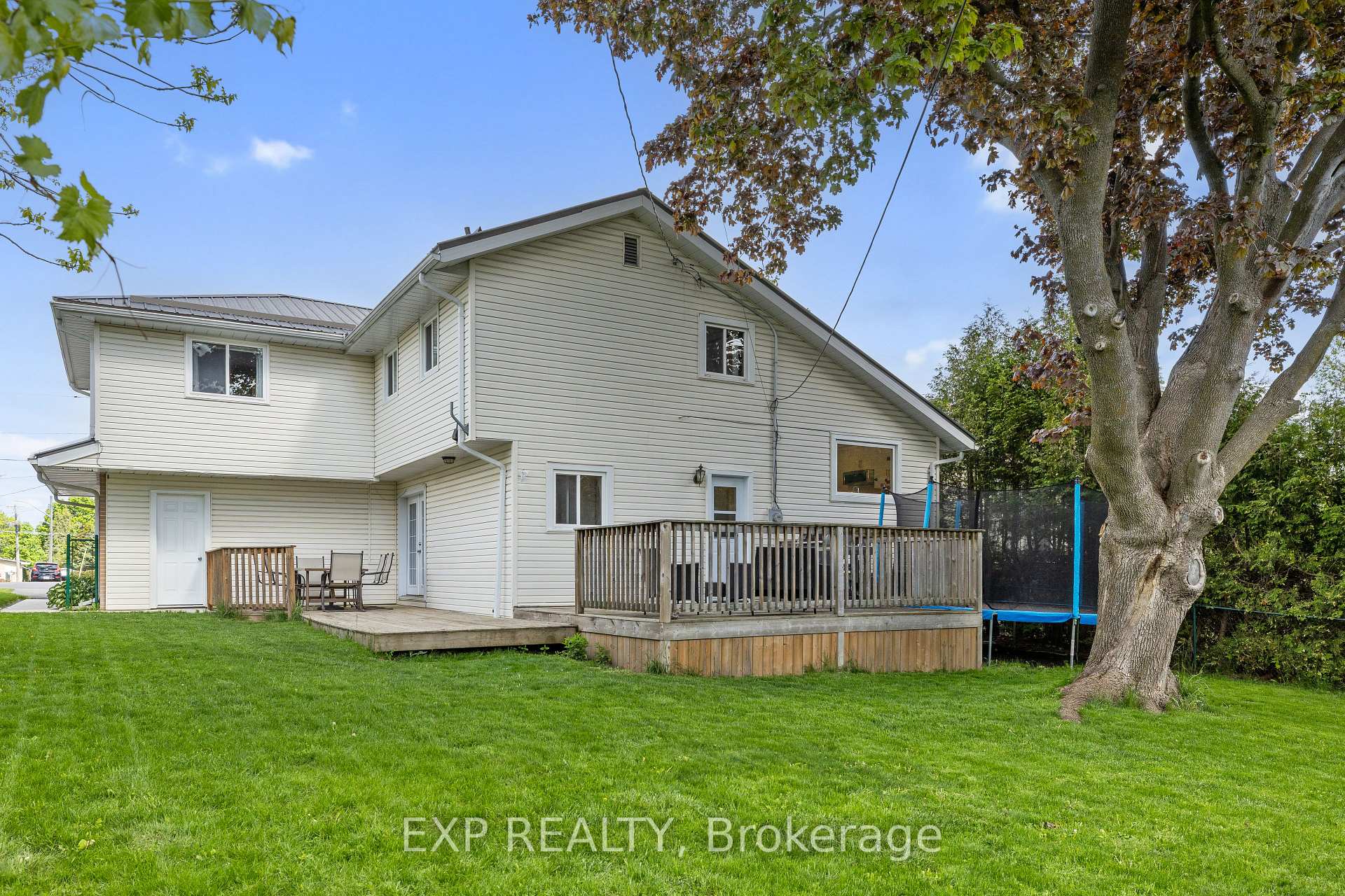 Photo 47 of 55 Broadview Avenue E, Smiths Falls — HOMEH