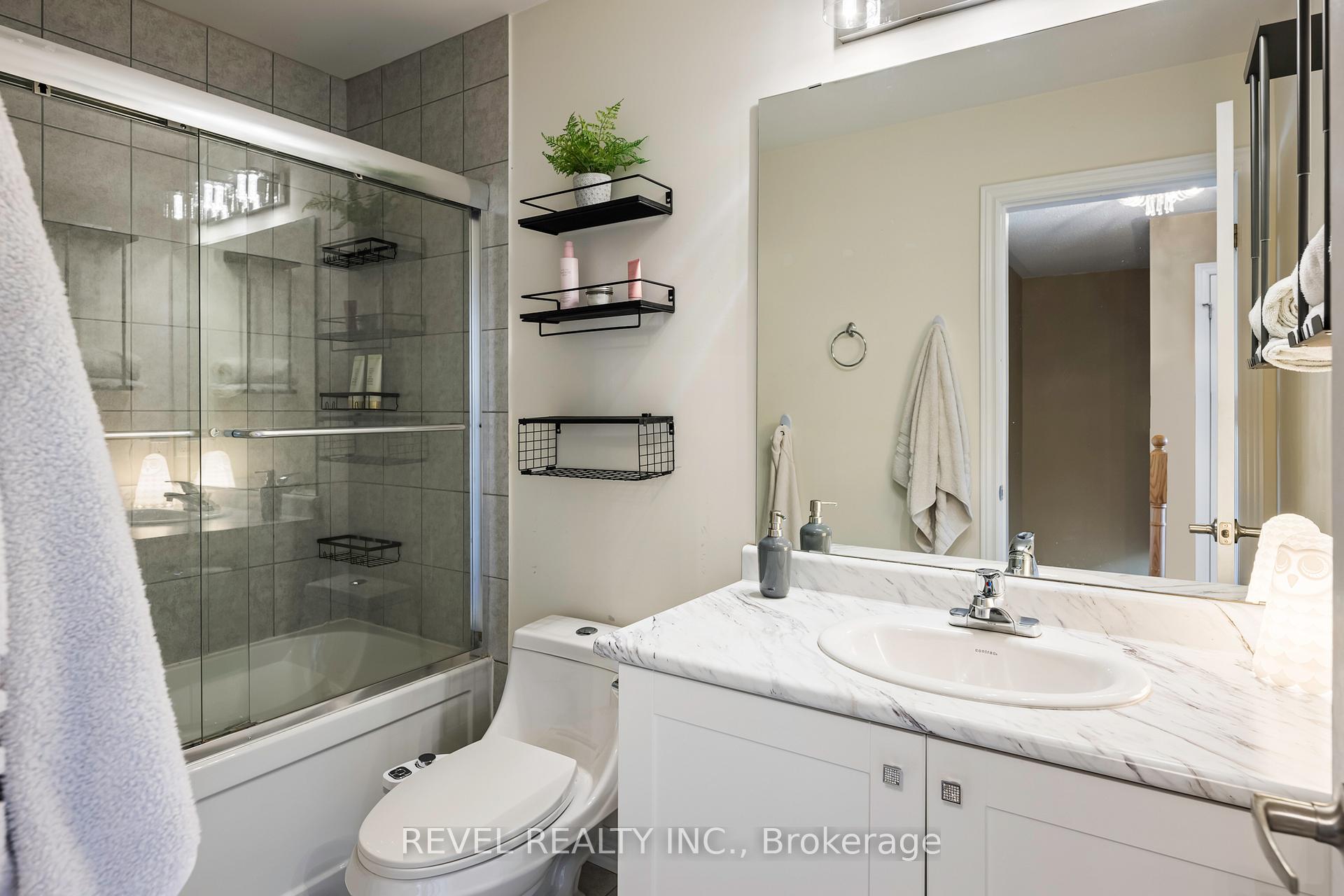 Photo 20 of 915 Cook Crescent, Shelburne — HOMEH