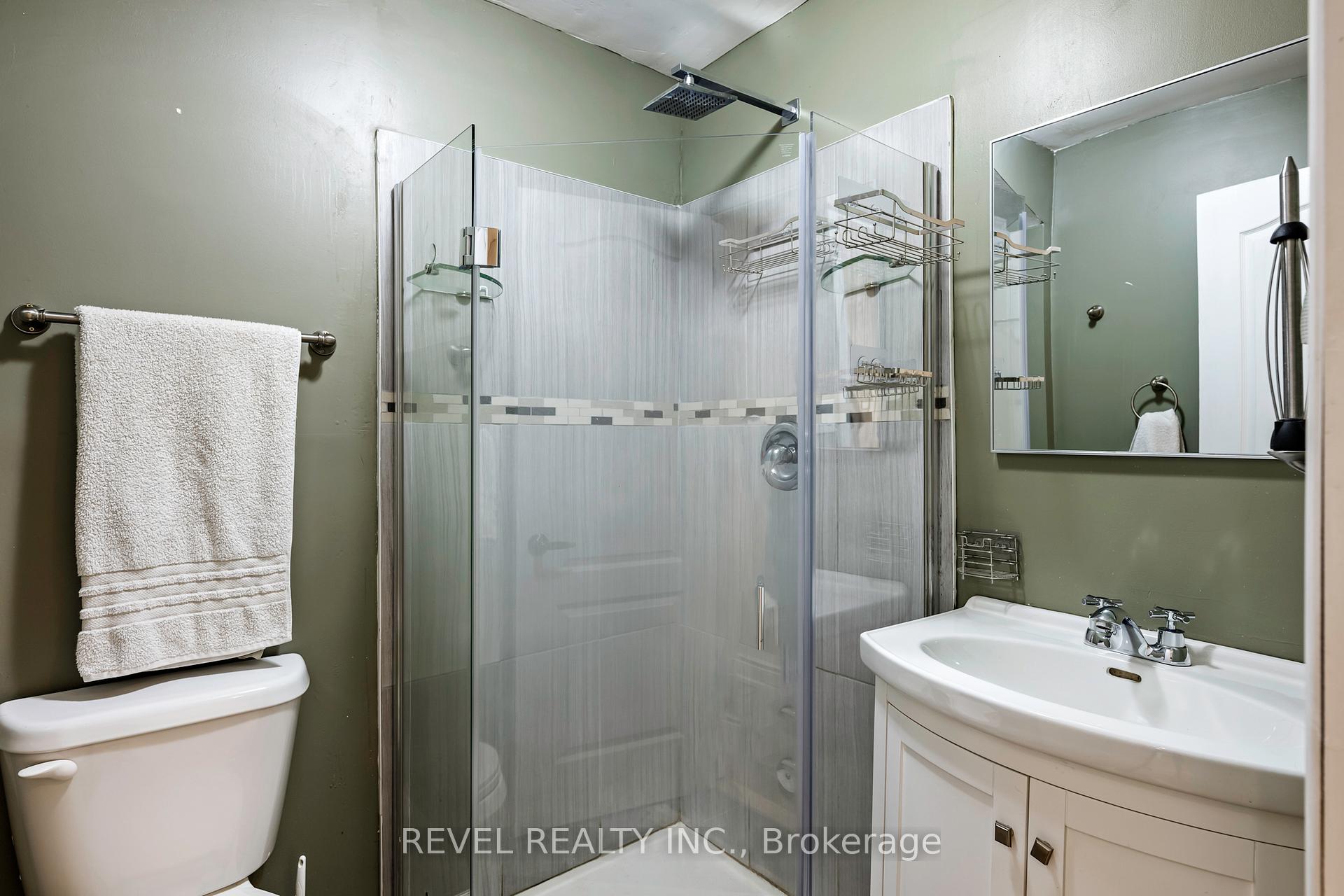 Photo 27 of 915 Cook Crescent, Shelburne — HOMEH