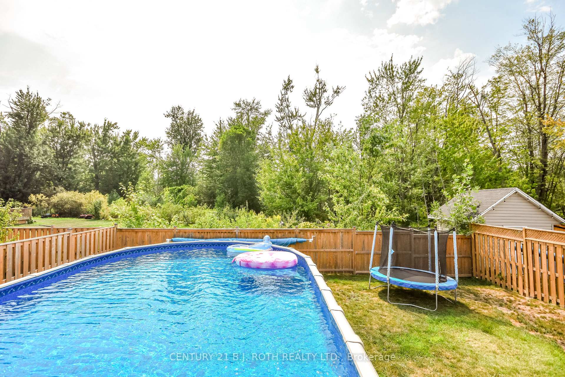Photo 35 of 3428 Timberline Avenue, Severn, West Shore — HOMEH