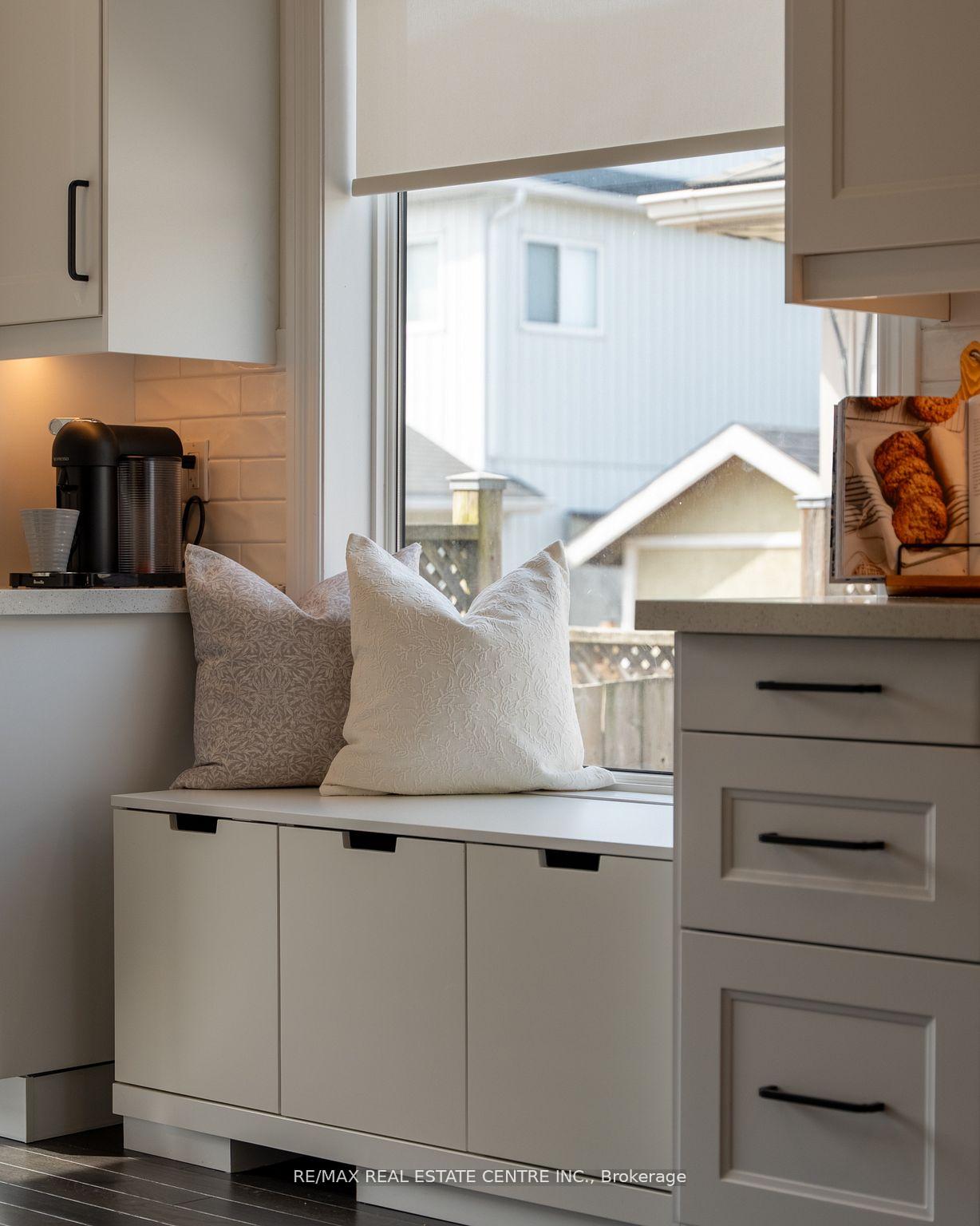 Photo 15 of 942 Greenwood Crescent, Shelburne — HOMEH