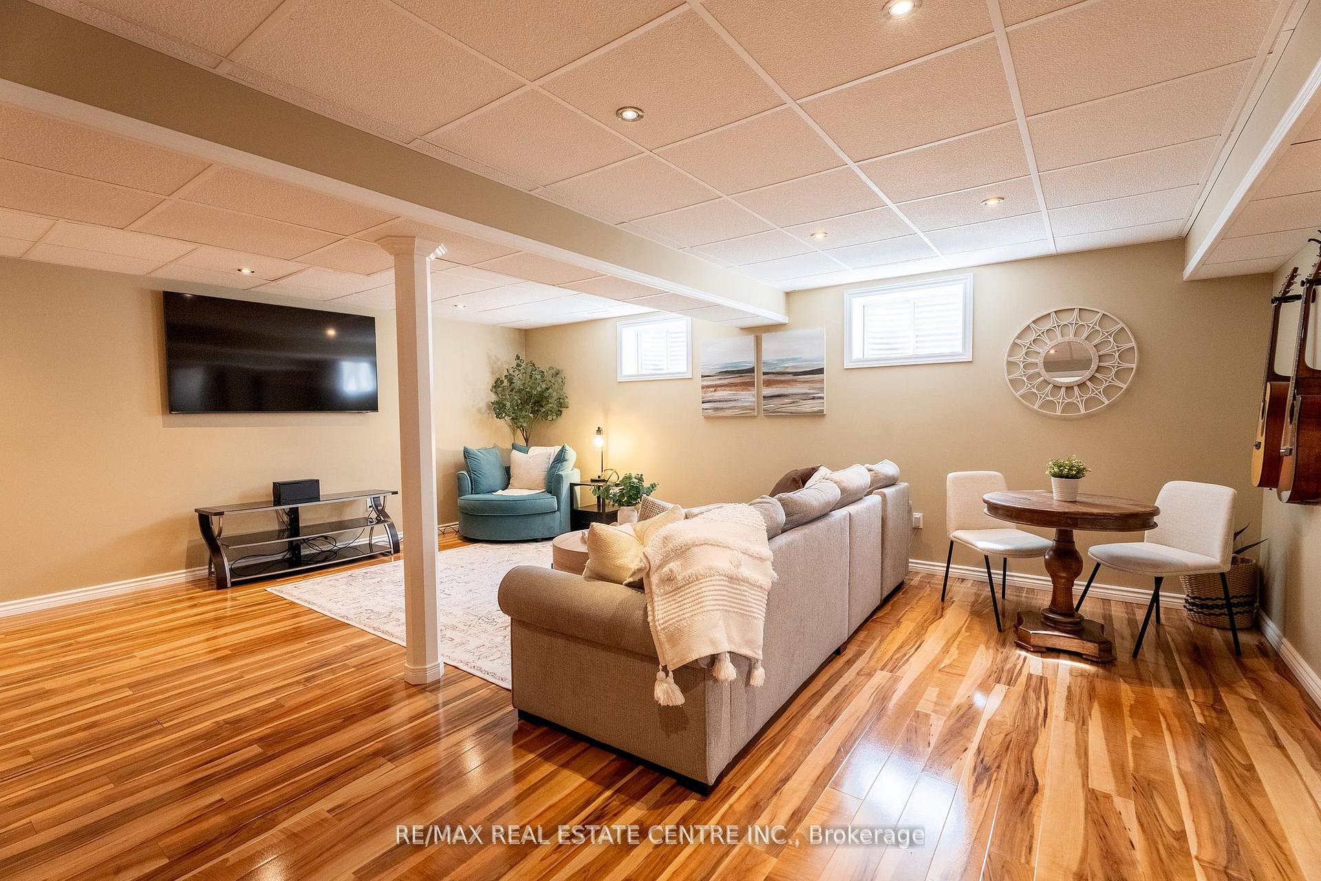 Photo 27 of 942 Greenwood Crescent, Shelburne — HOMEH