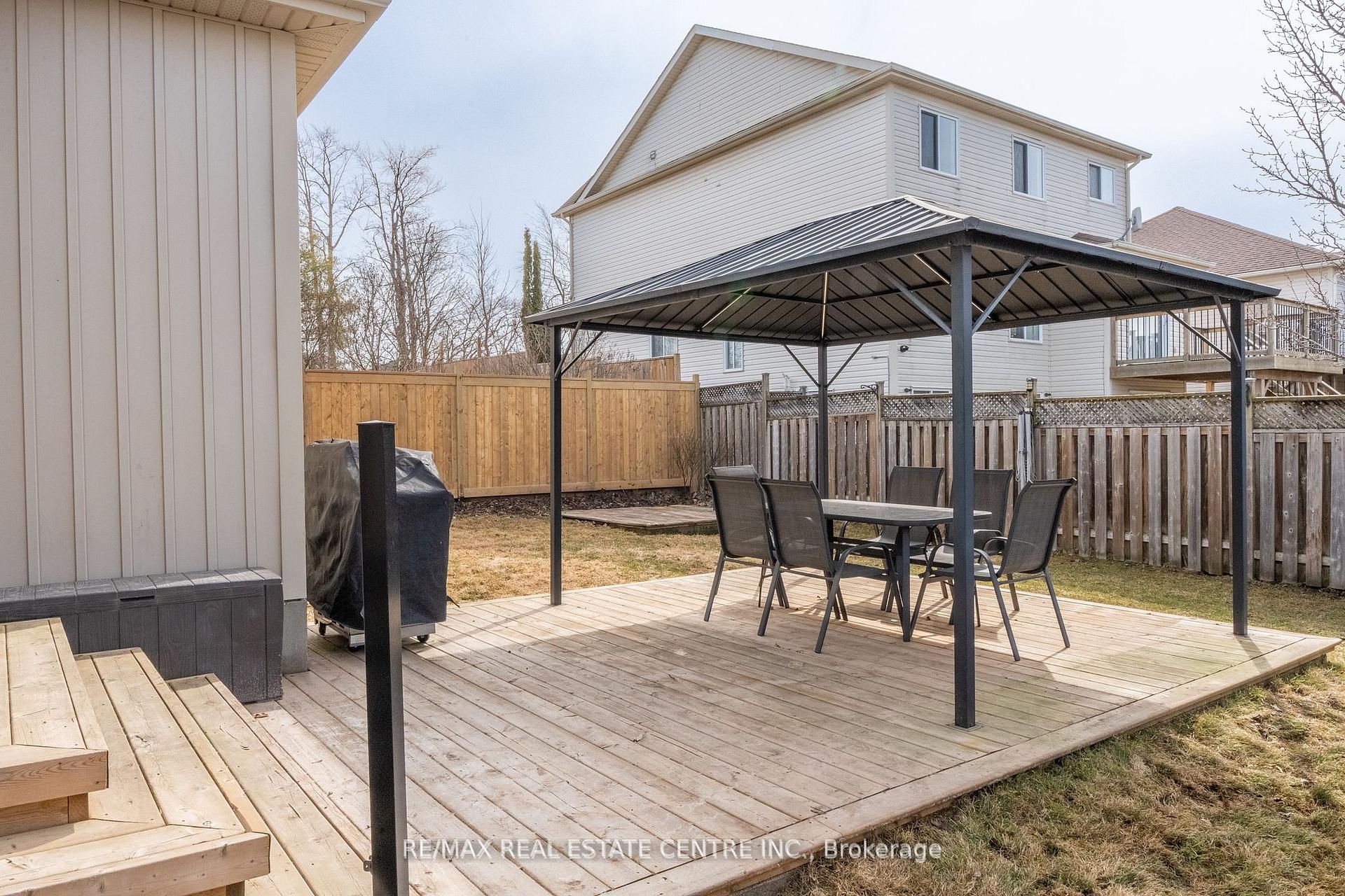 Photo 34 of 942 Greenwood Crescent, Shelburne — HOMEH