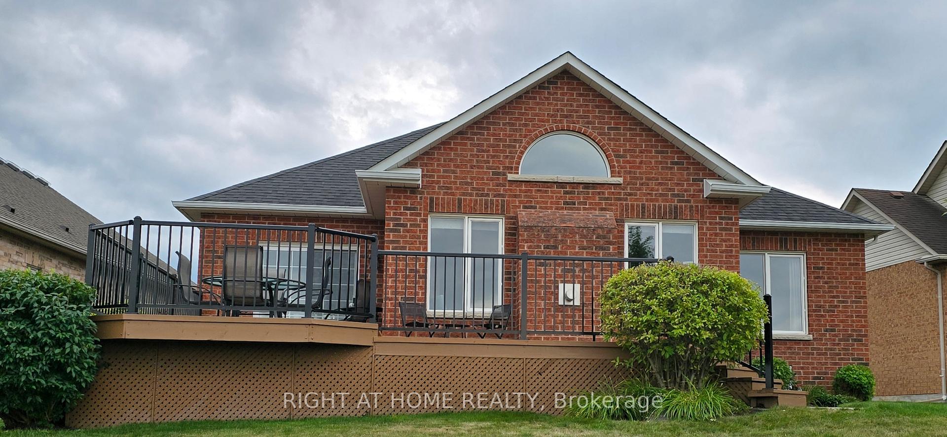Photo 3 of 299 Waterbury Crescent, Scugog, Port Perry — HOMEH