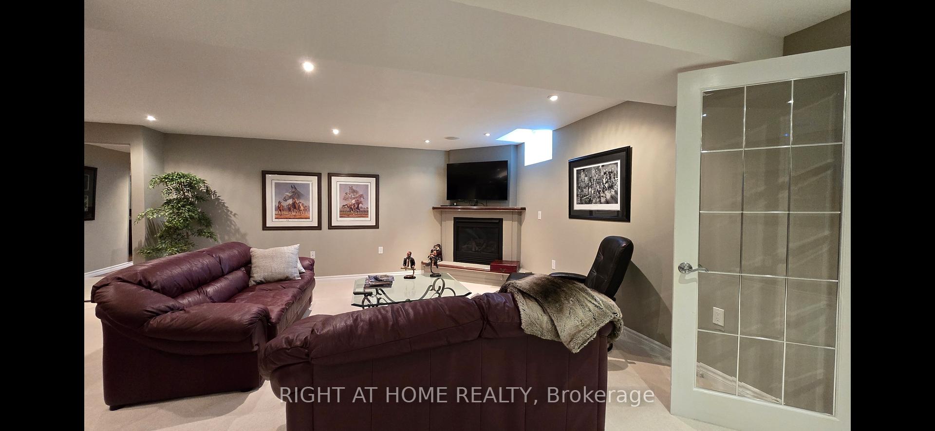 Photo 20 of 299 Waterbury Crescent, Scugog, Port Perry — HOMEH