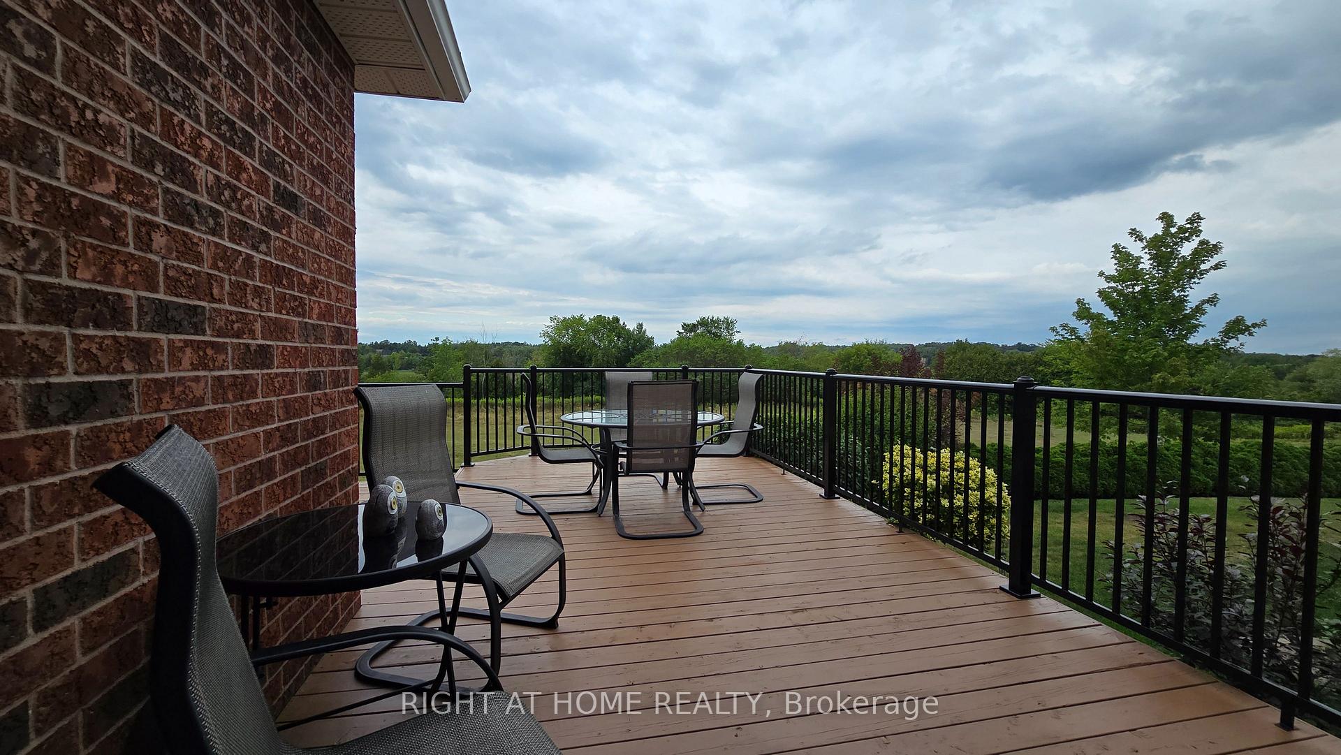 Photo 26 of 299 Waterbury Crescent, Scugog, Port Perry — HOMEH