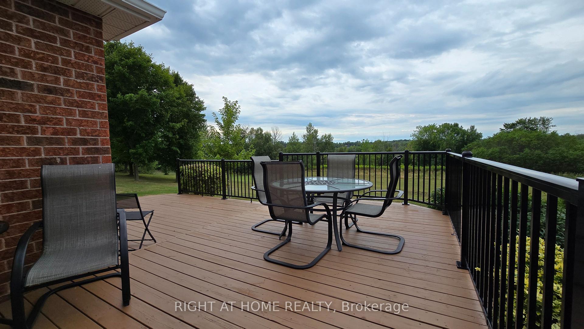 Photo 27 of 299 Waterbury Crescent, Scugog, Port Perry — HOMEH