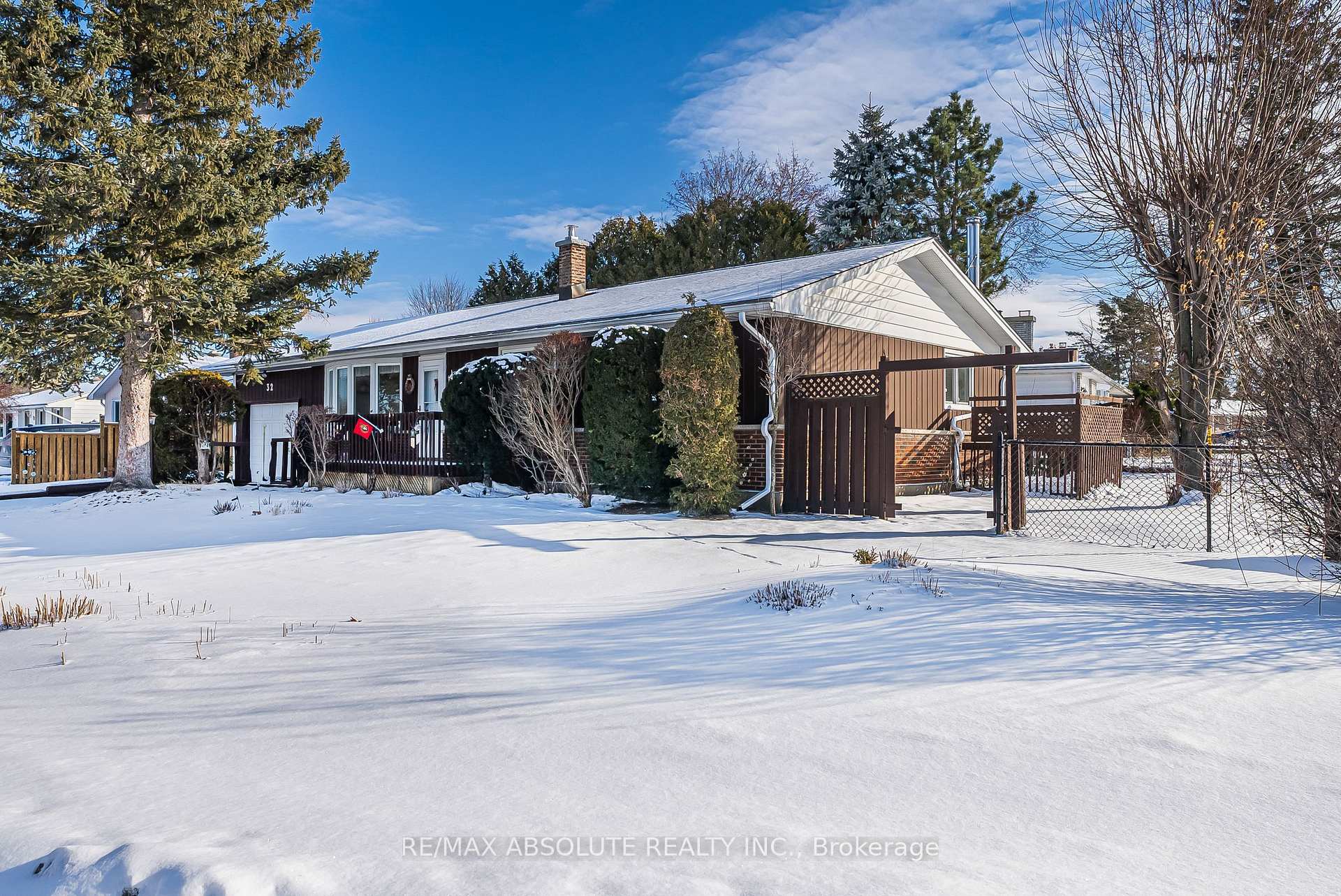 Photo 28 of 32 Cremona Crescent, Ottawa, Manordale — HOMEH