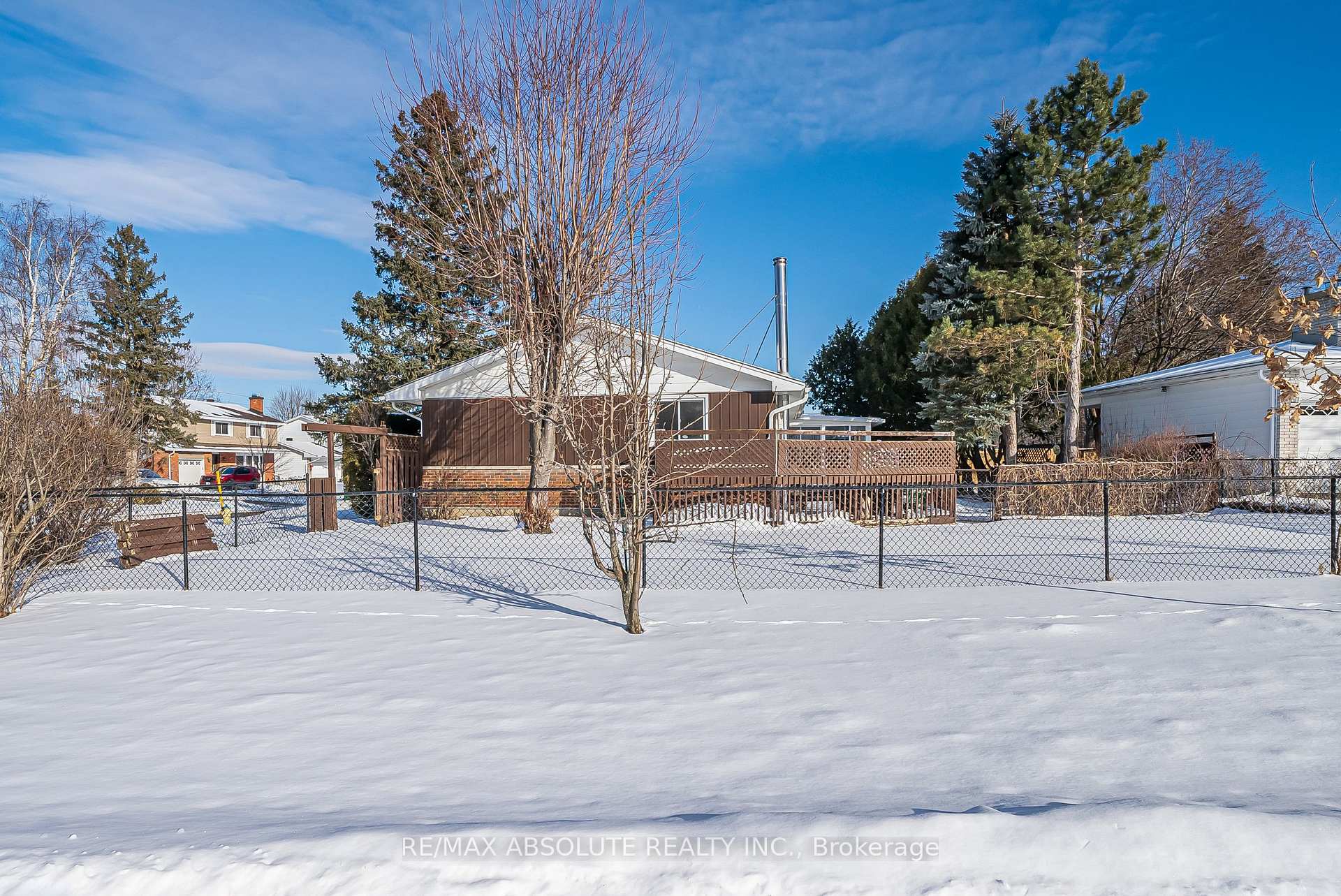 Photo 29 of 32 Cremona Crescent, Ottawa, Manordale — HOMEH