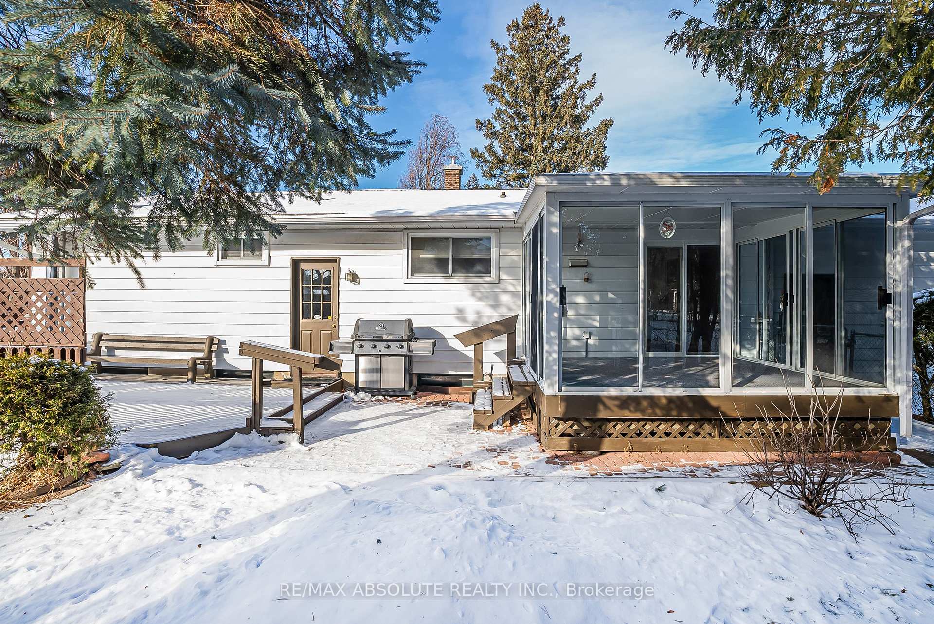 Photo 33 of 32 Cremona Crescent, Ottawa, Manordale — HOMEH