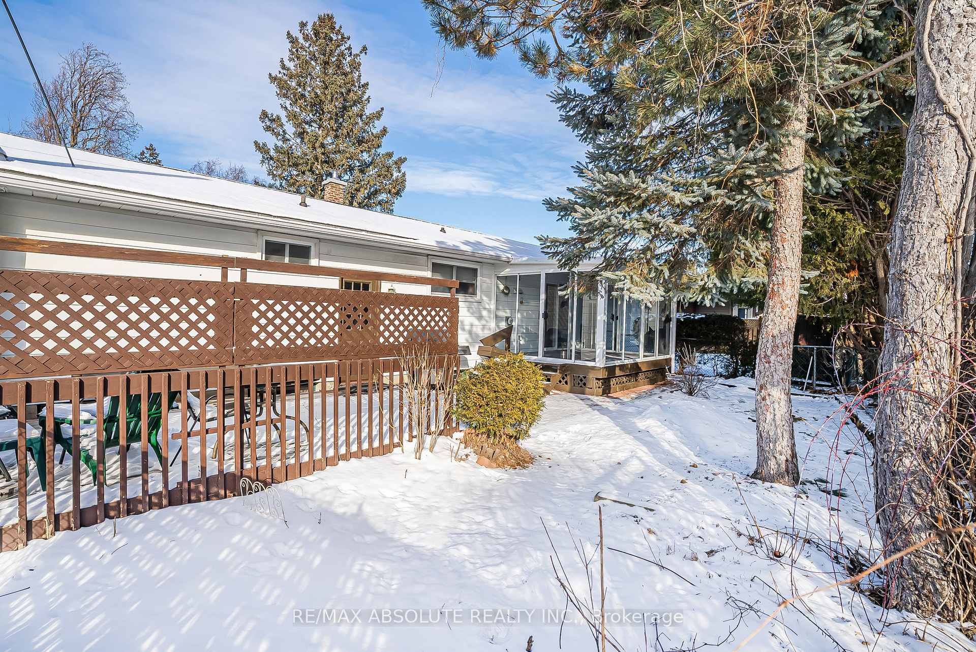 Photo 35 of 32 Cremona Crescent, Ottawa, Manordale — HOMEH