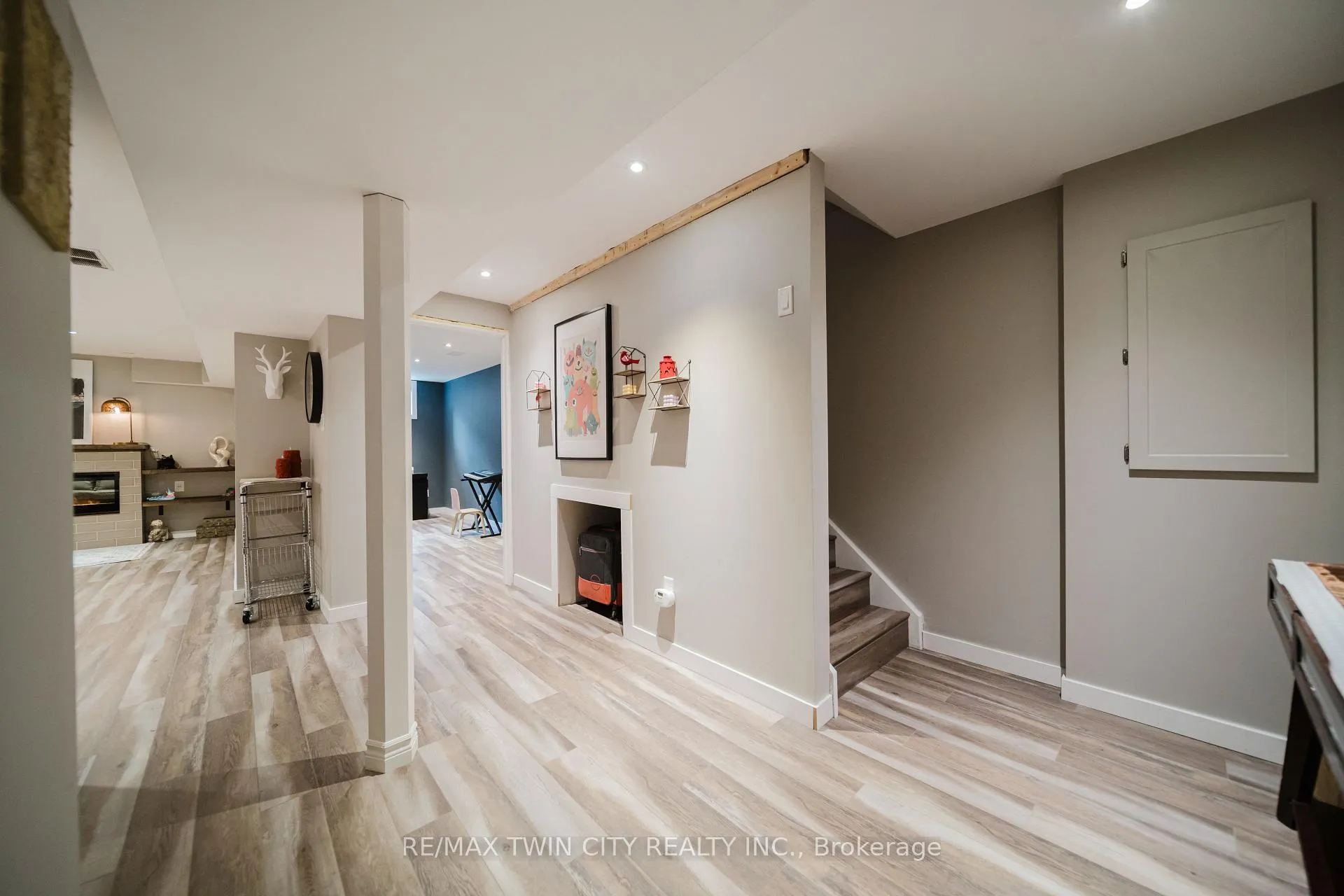 Photo 34 of Unit 2, 214 Snyder's Road W, Wilmot — HOMEH