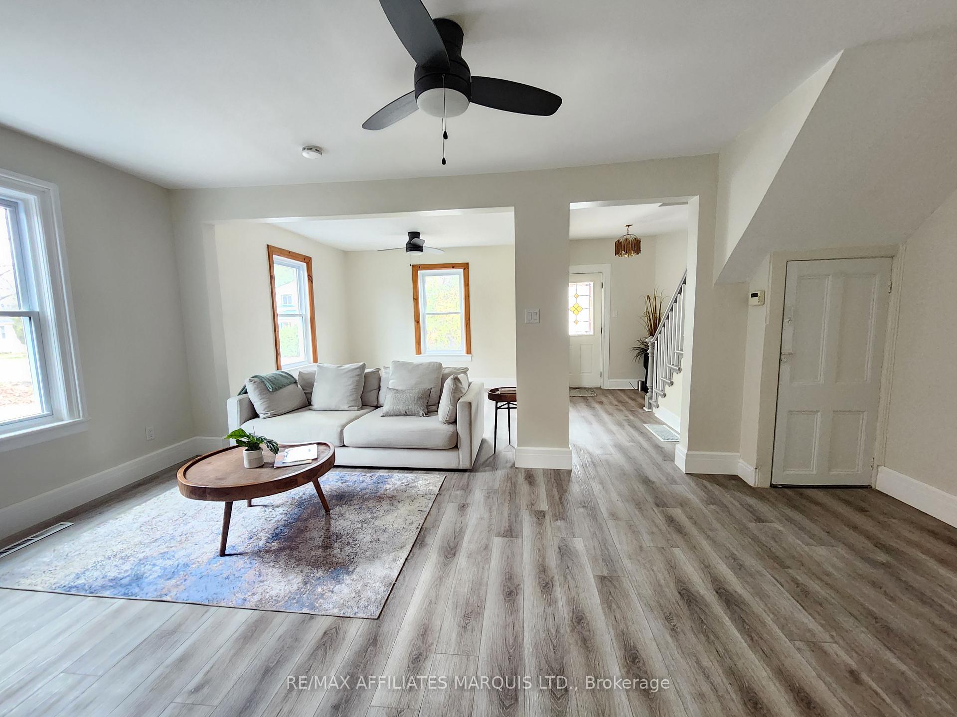 Photo 3 of 14 Oak Street, South Glengarry, Lancaster — HOMEH
