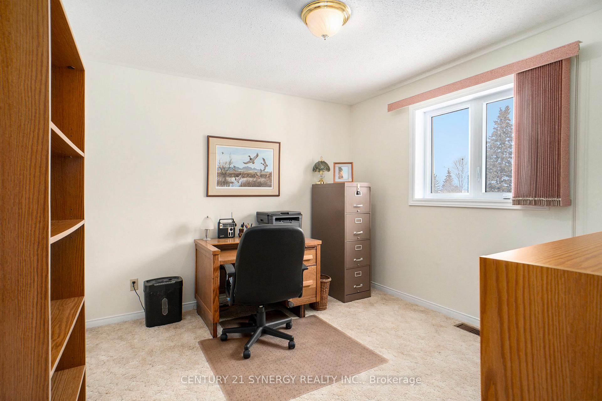 Photo 17 of 9 Davis Drive, Smiths Falls — HOMEH