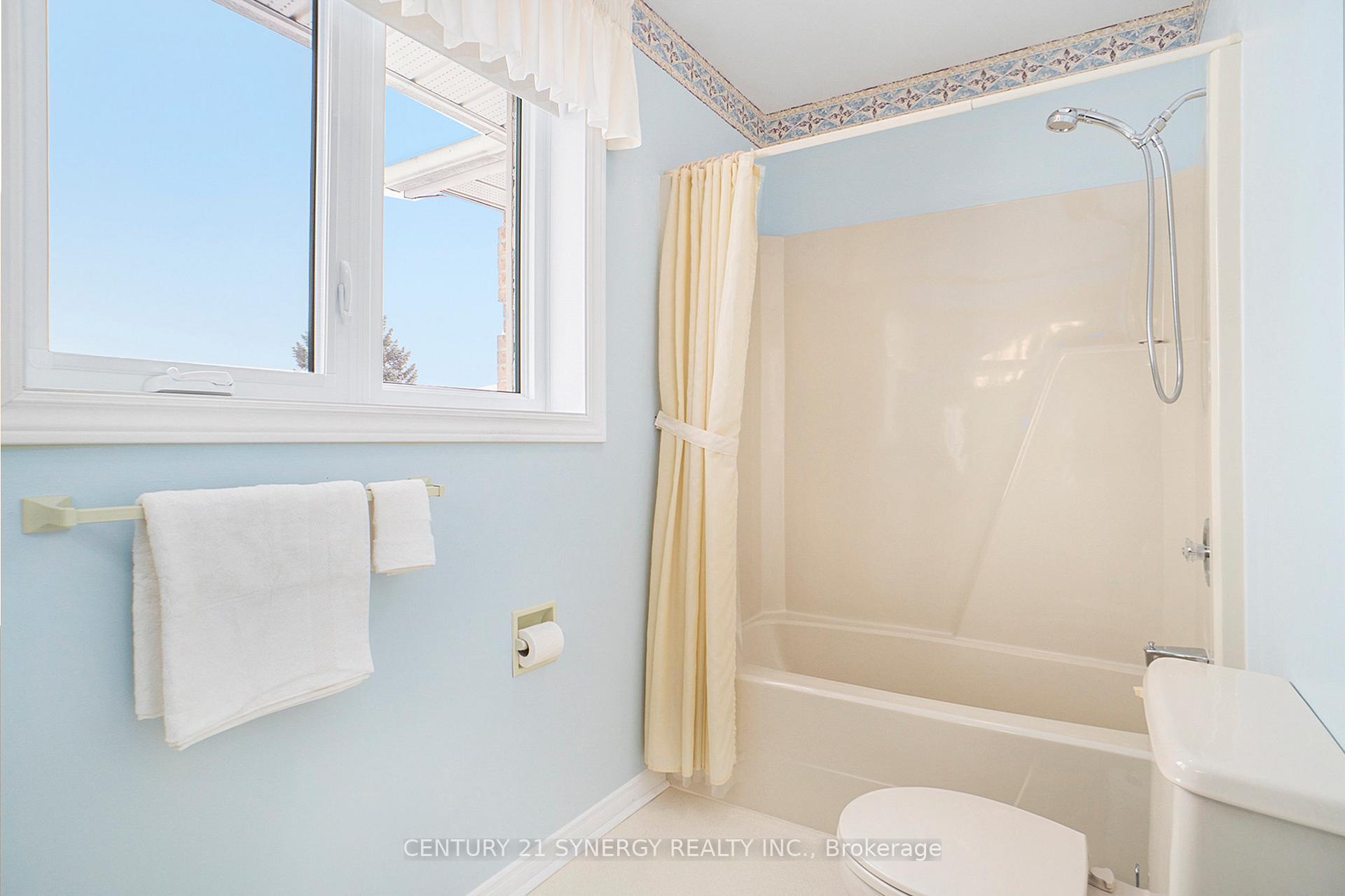 Photo 21 of 9 Davis Drive, Smiths Falls — HOMEH