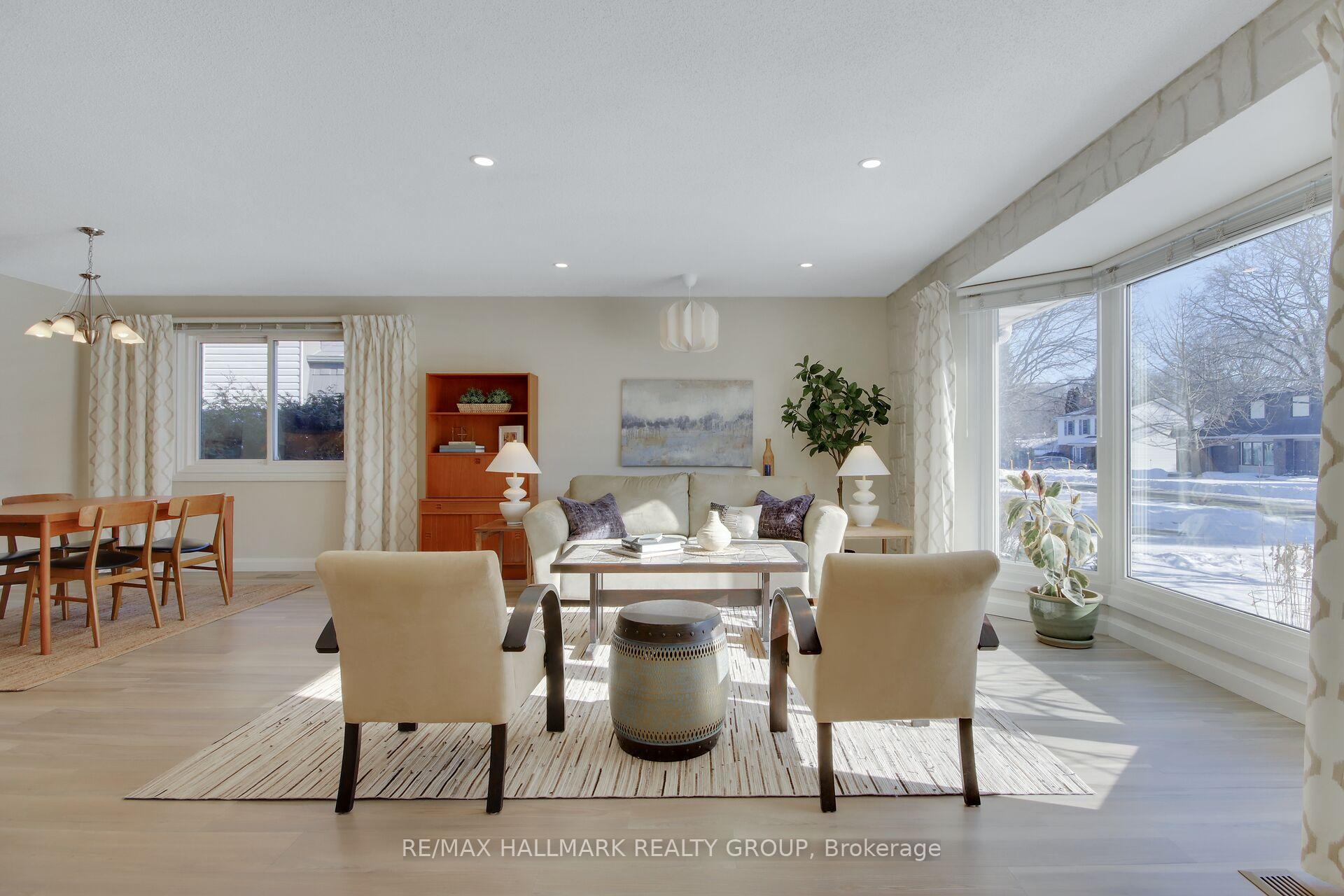 Photo 6 of 13 Cosburn Avenue, Ottawa, Arlington Woods — HOMEH