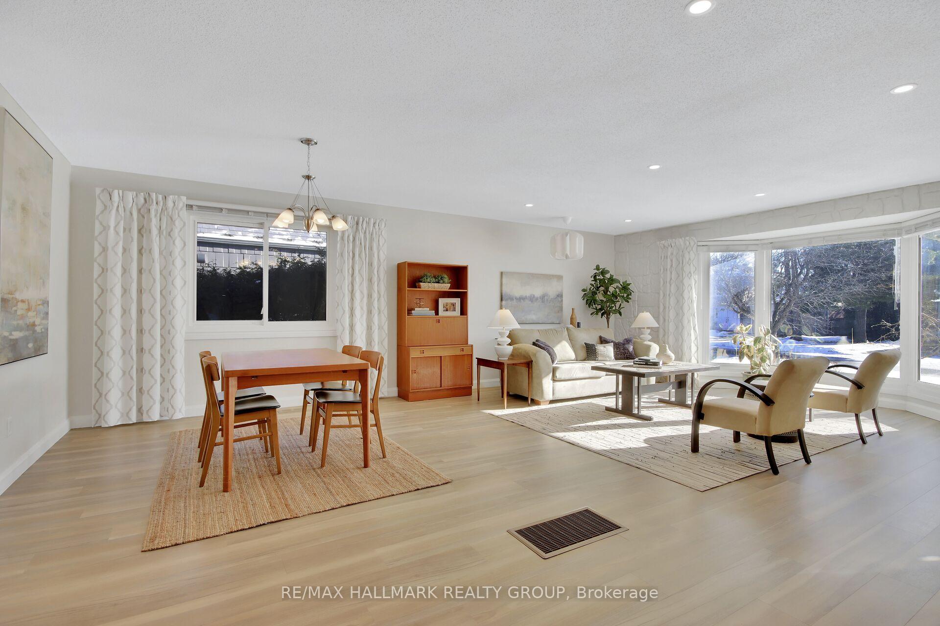 Photo 8 of 13 Cosburn Avenue, Ottawa, Arlington Woods — HOMEH