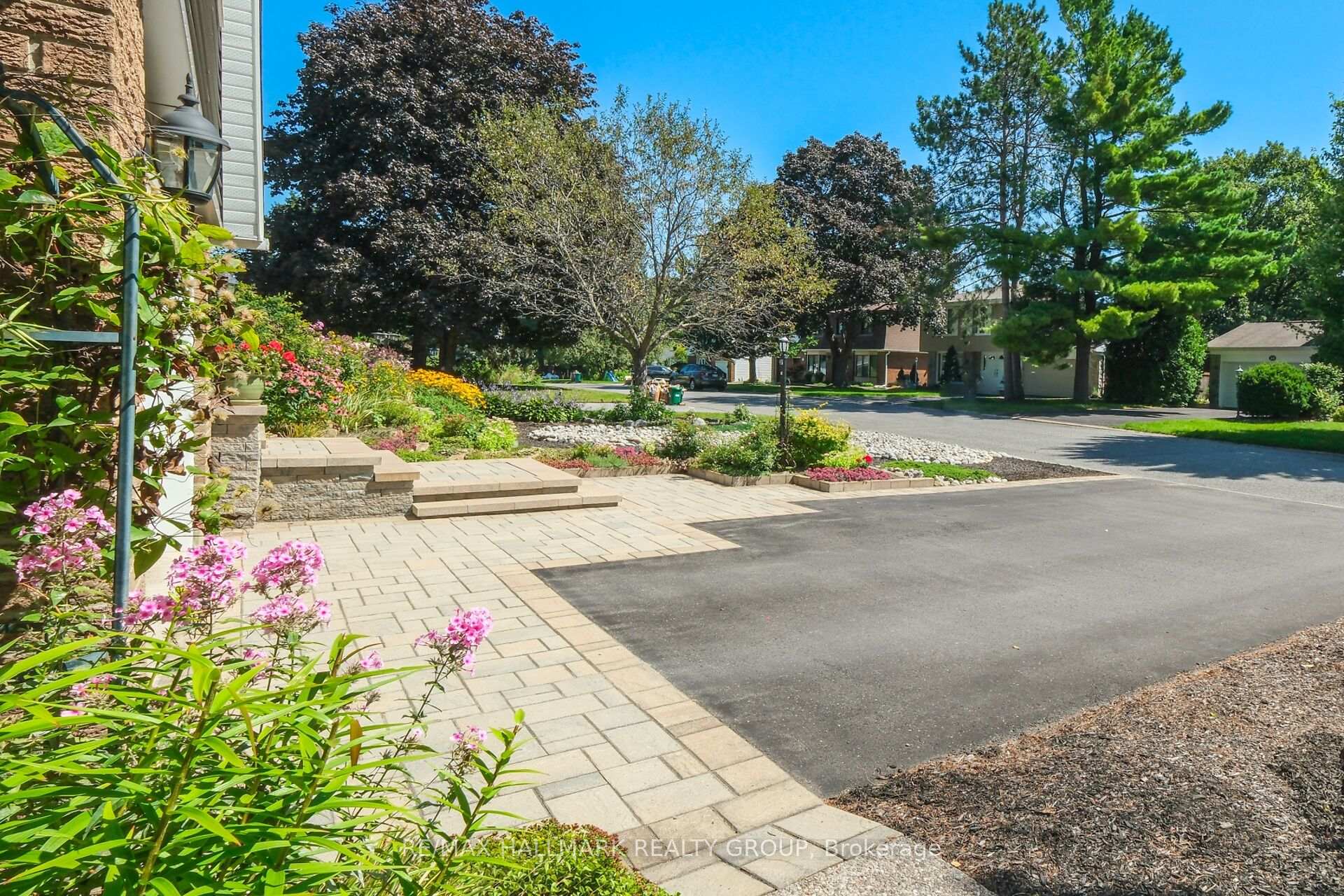 Photo 29 of 13 Cosburn Avenue, Ottawa, Arlington Woods — HOMEH
