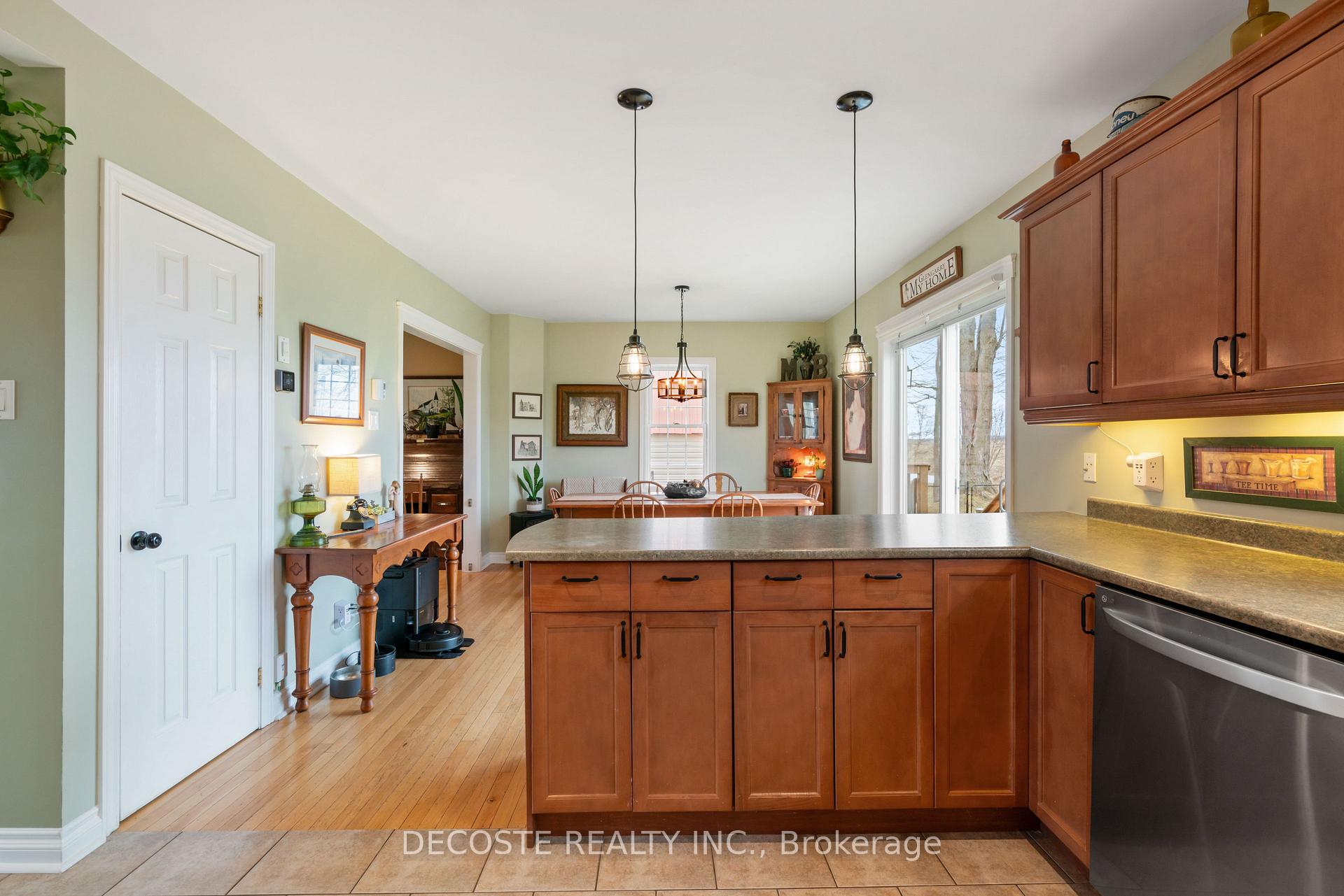Photo 9 of 3 North Beech Street, South Glengarry, Lancaster — HOMEH