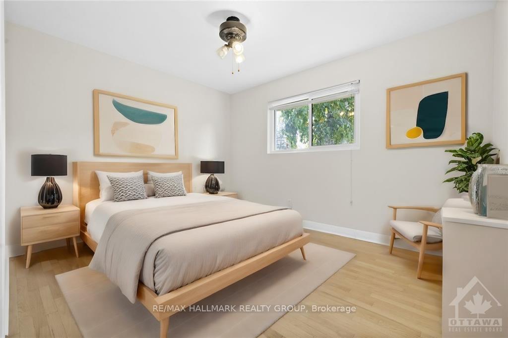 Photo 6 of 10 Roundhay Drive, Ottawa, Manordale — HOMEH