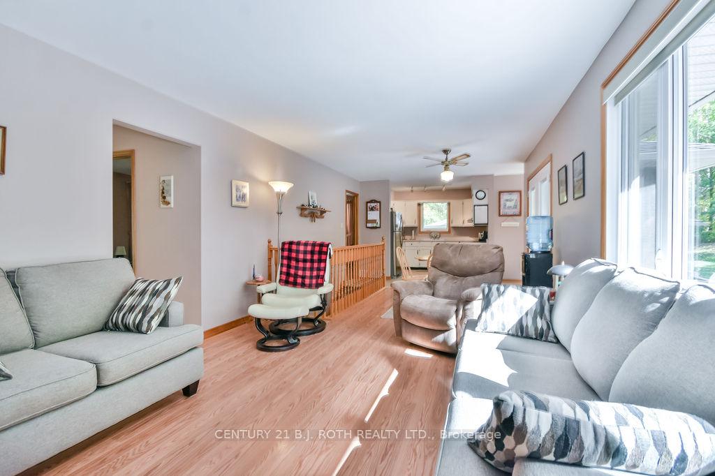 Photo 12 of 1059 Birchcliffe Crescent, Severn, Rural Severn — HOMEH