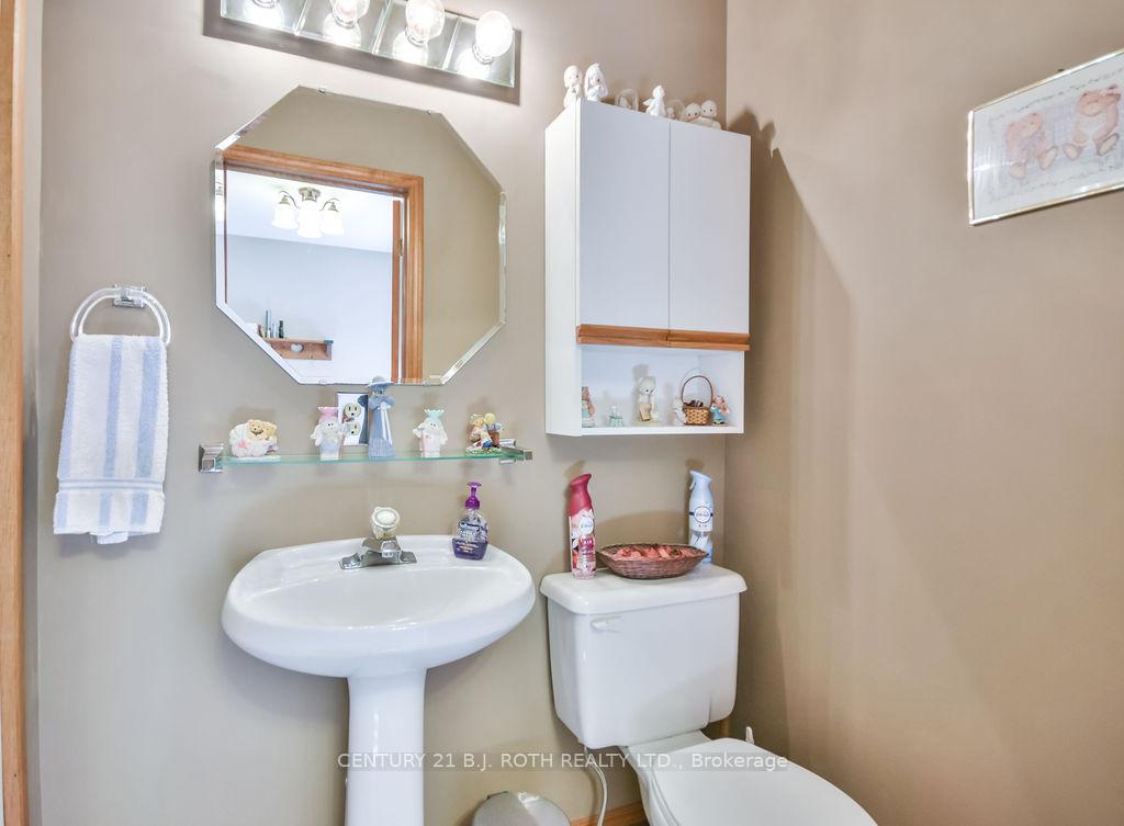 Photo 25 of 1059 Birchcliffe Crescent, Severn, Rural Severn — HOMEH