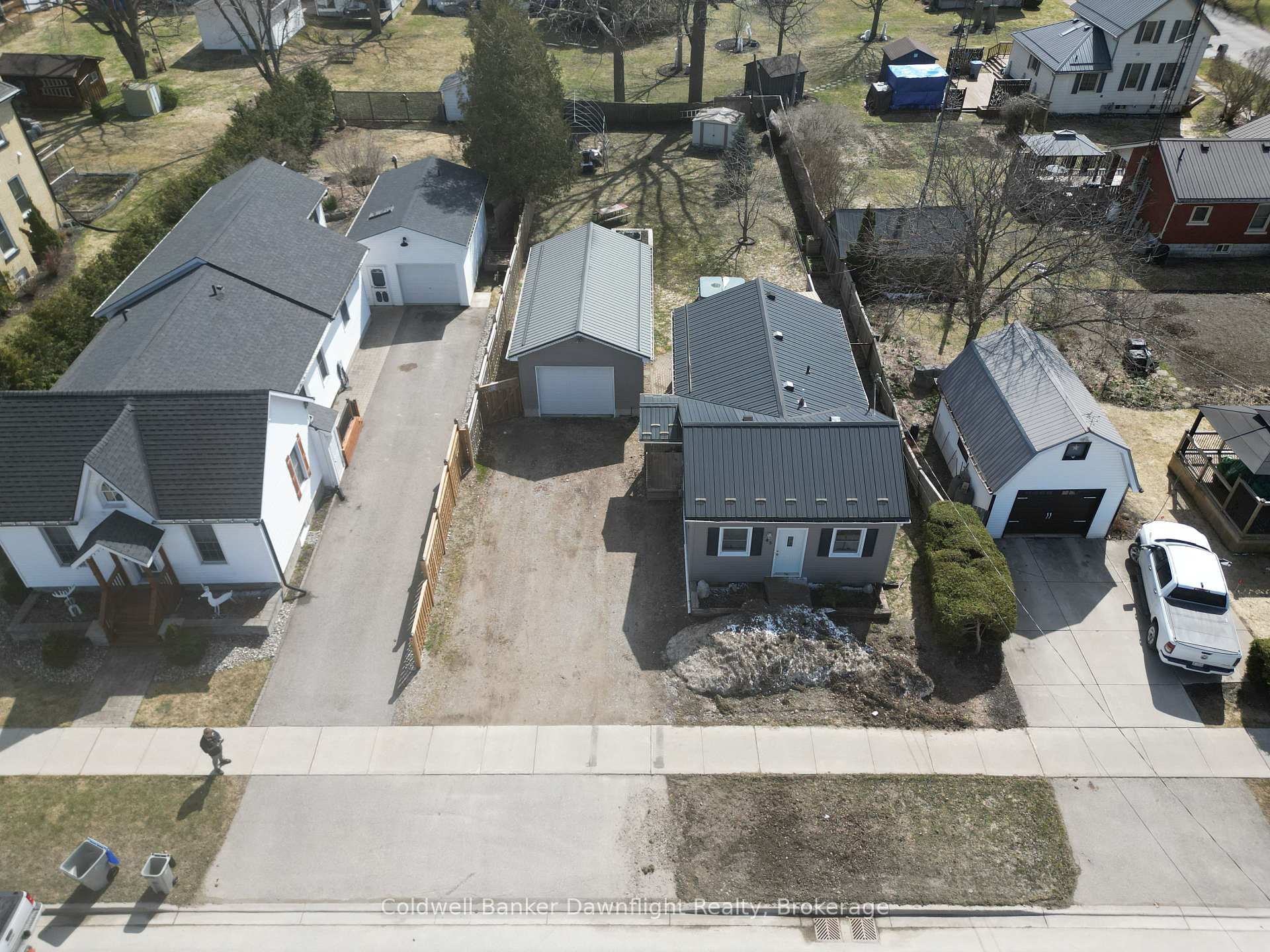 Photo 2 of 85 Huron Street W, South Huron, Exeter — HOMEH