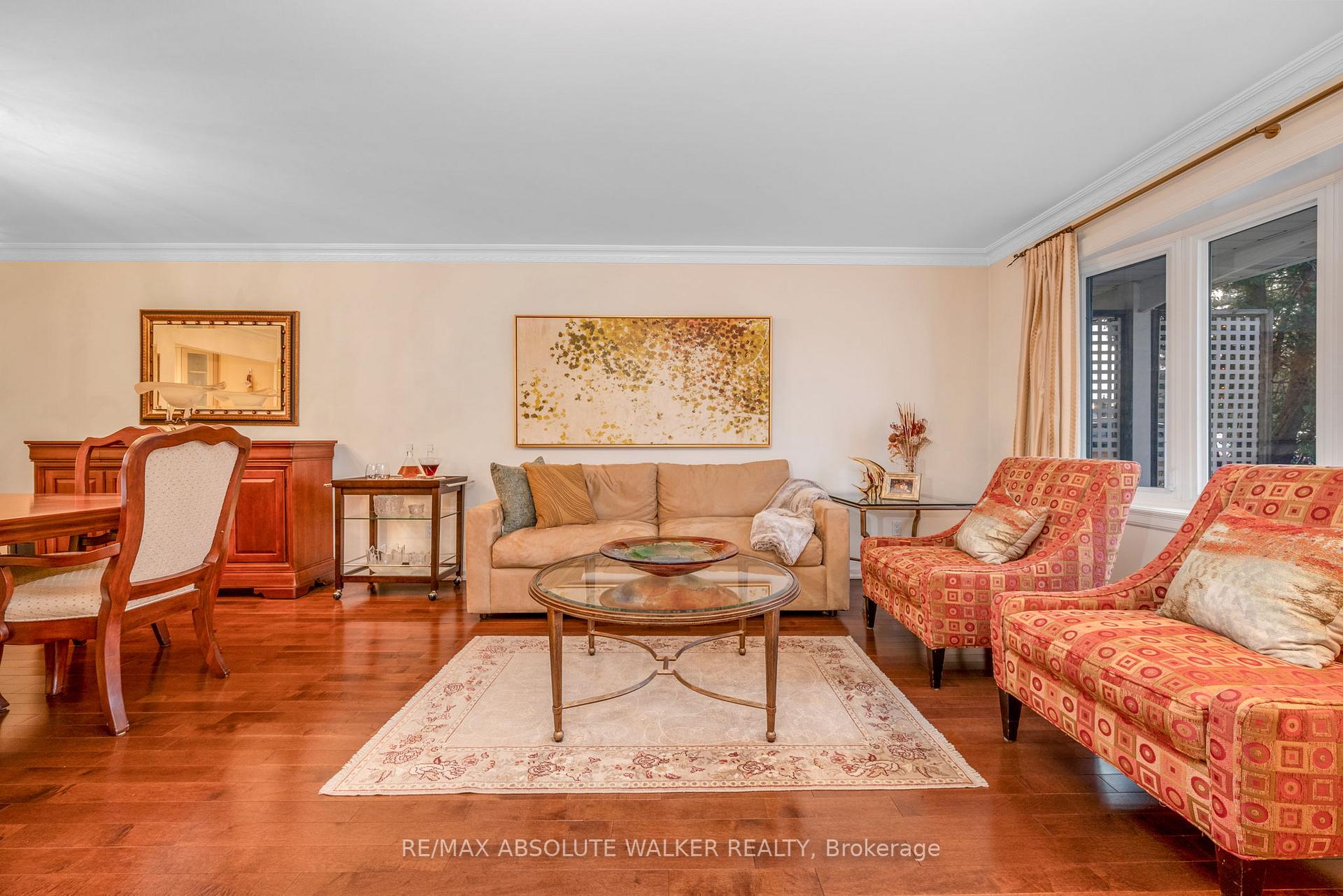 Photo 7 of 9 Bainbridge Avenue, Ottawa, Craig Henry/Woodvale — HOMEH