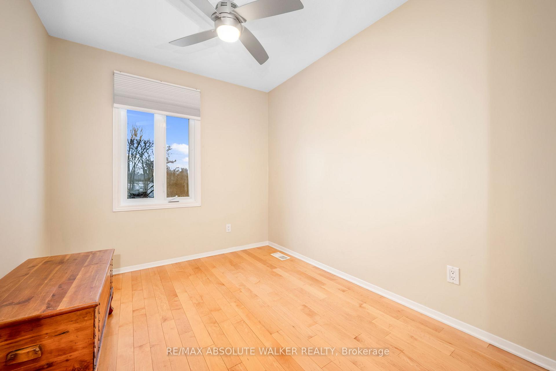 Photo 28 of 9 Bainbridge Avenue, Ottawa, Craig Henry/Woodvale — HOMEH