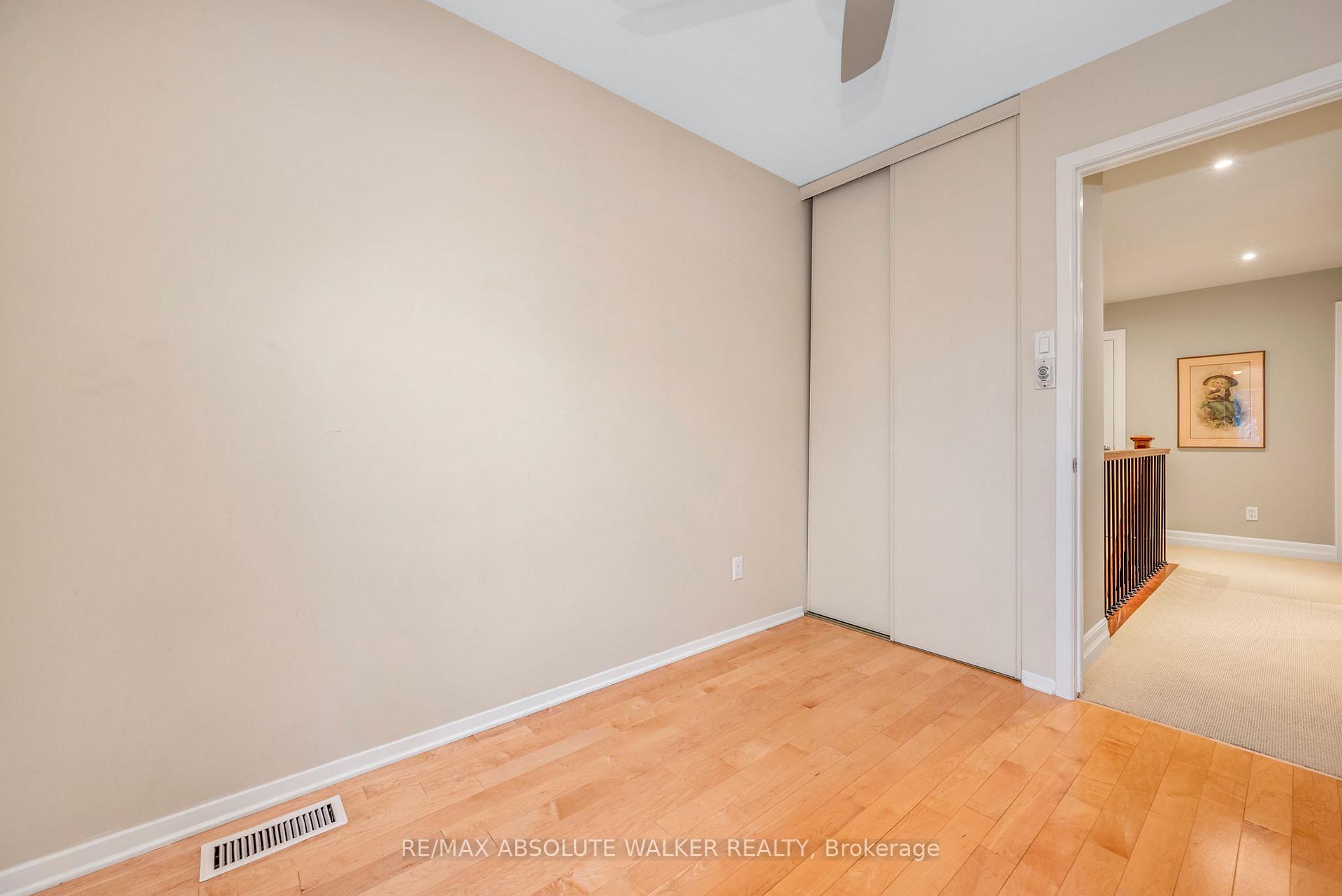 Photo 29 of 9 Bainbridge Avenue, Ottawa, Craig Henry/Woodvale — HOMEH