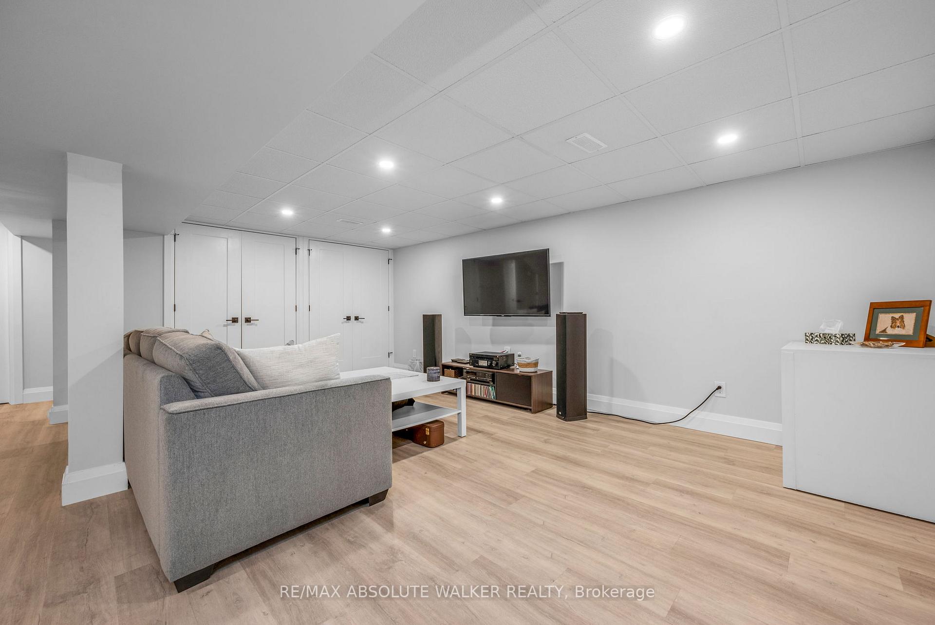 Photo 30 of 9 Bainbridge Avenue, Ottawa, Craig Henry/Woodvale — HOMEH