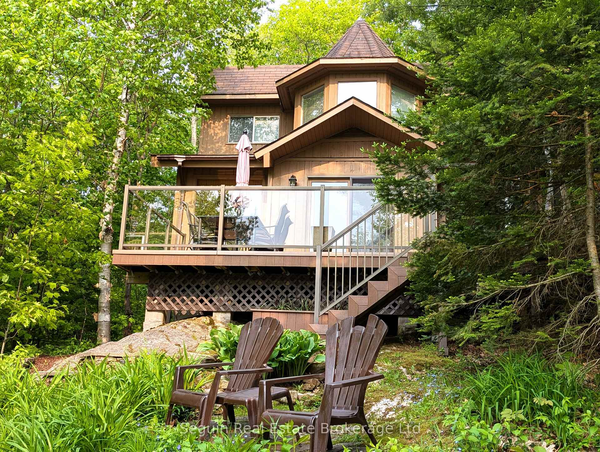 Front of 199a Sugar Lake Road Seguin Twp