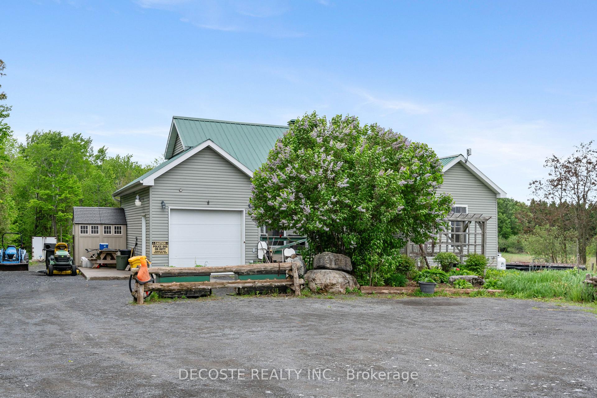 Photo 1 of 3804 4th Line Road, South Glengarry, South Glengarry (Lancaster) Twp — HOMEH