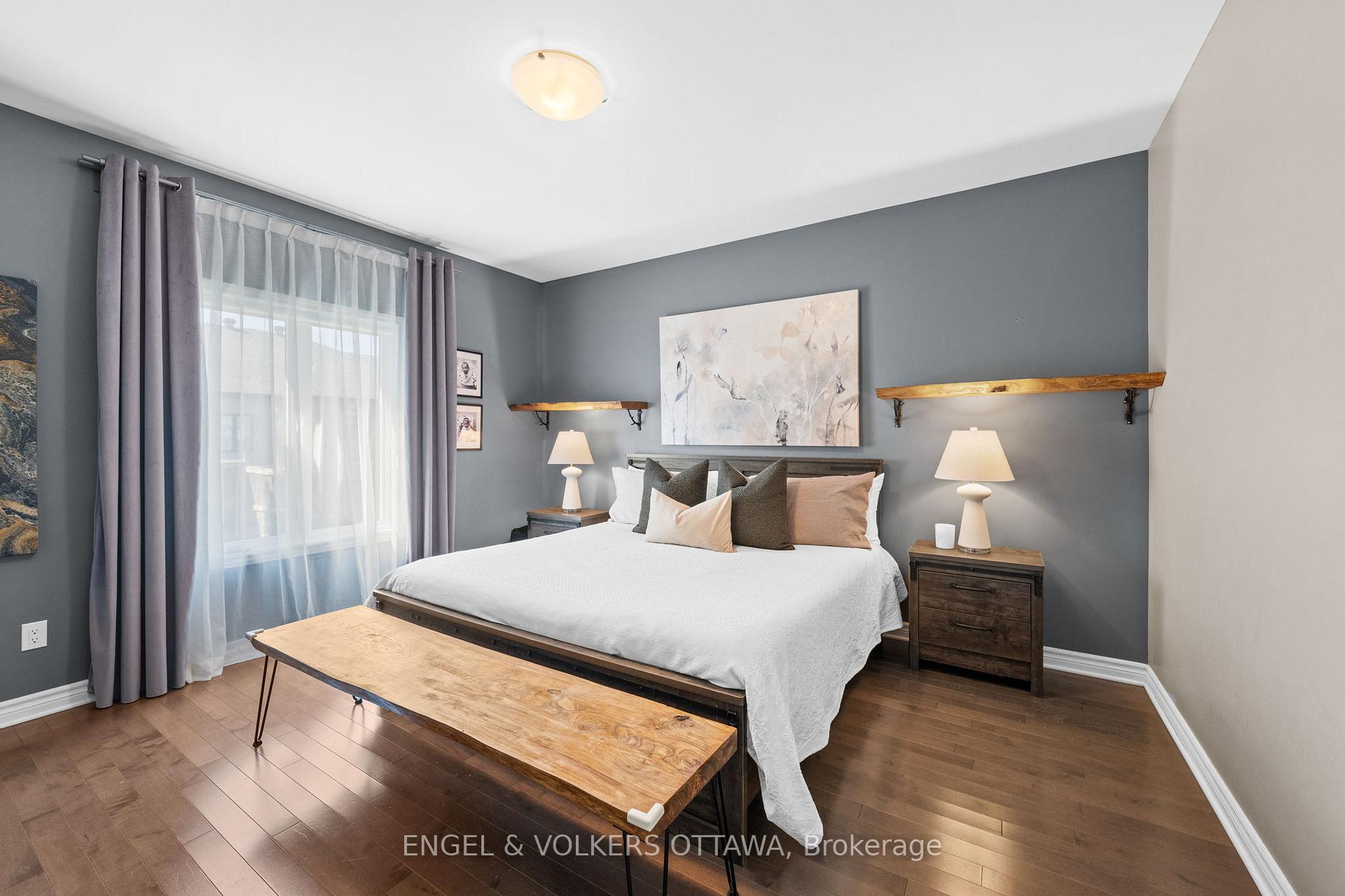 Photo 15 of 313 Colmar Street, Russell, Embrun — HOMEH