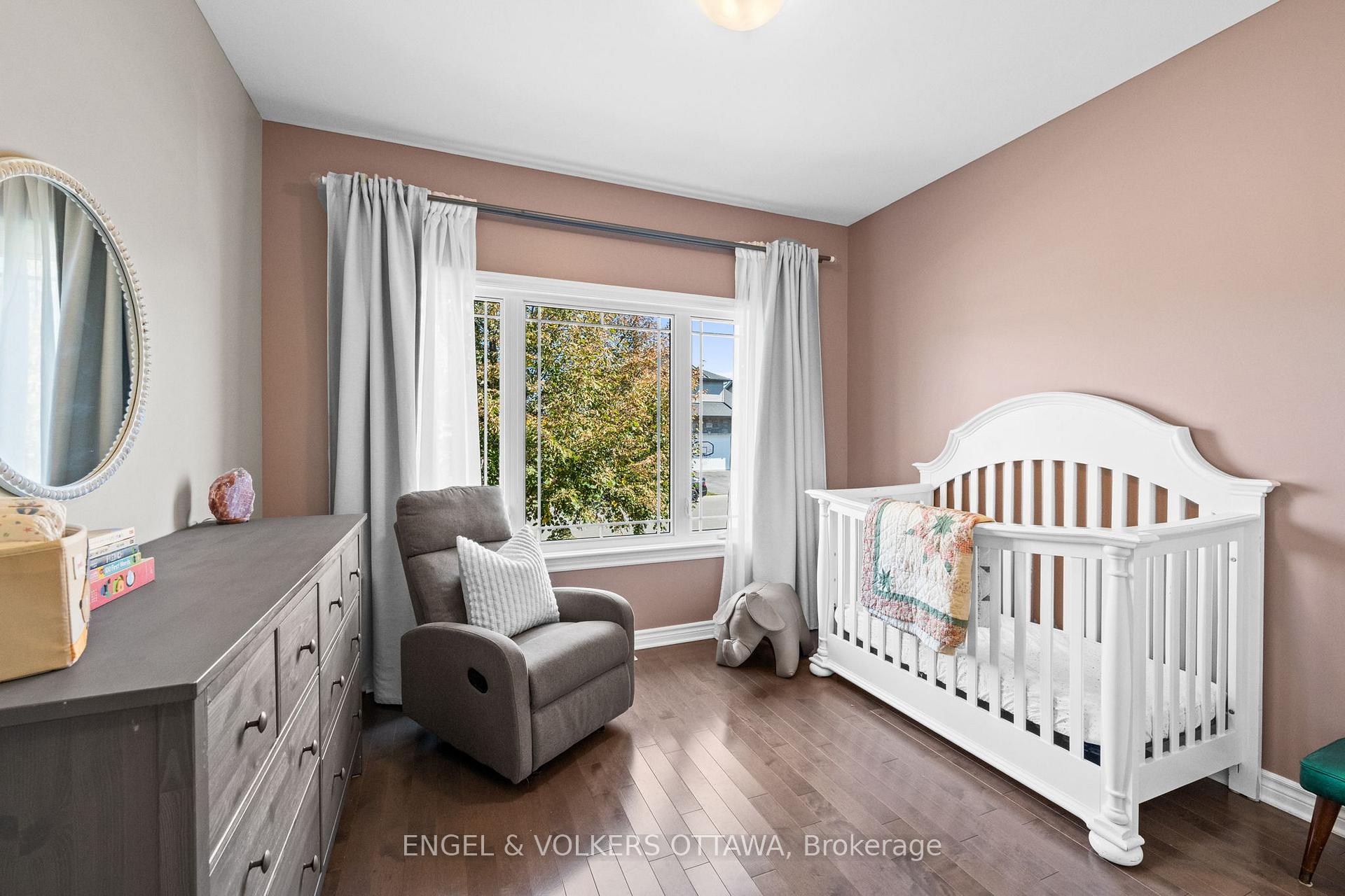Photo 20 of 313 Colmar Street, Russell, Embrun — HOMEH
