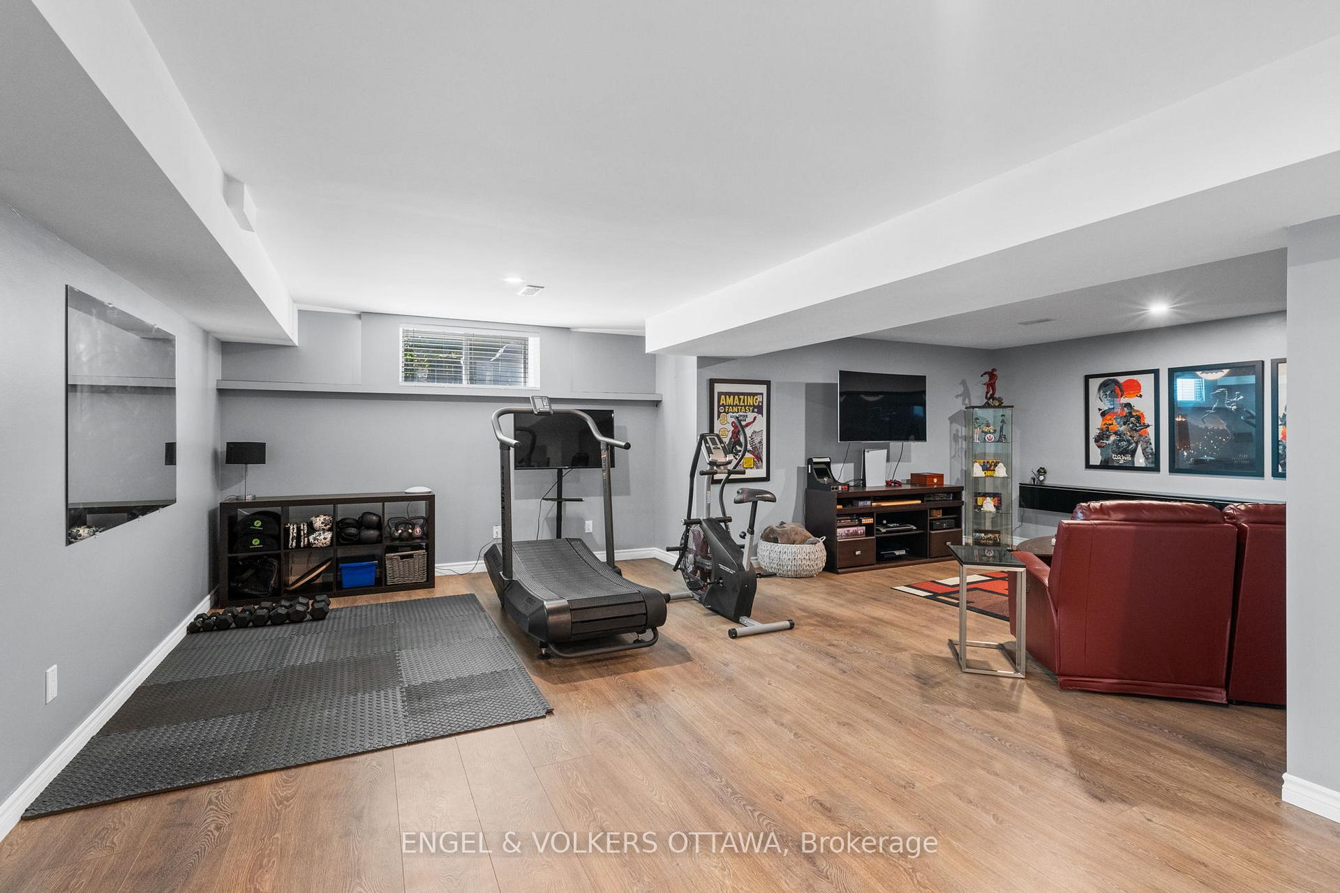 Photo 23 of 313 Colmar Street, Russell, Embrun — HOMEH