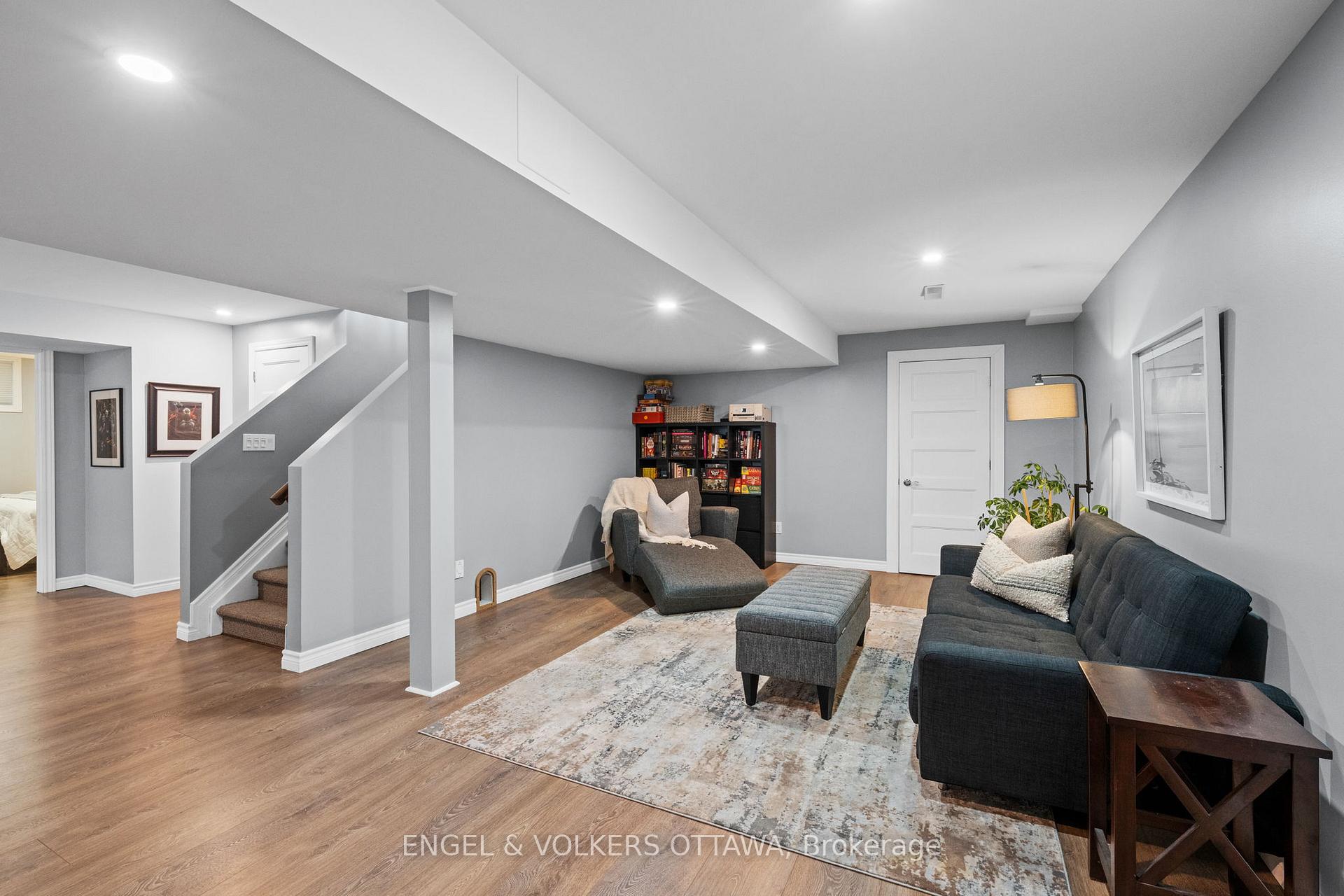 Photo 26 of 313 Colmar Street, Russell, Embrun — HOMEH