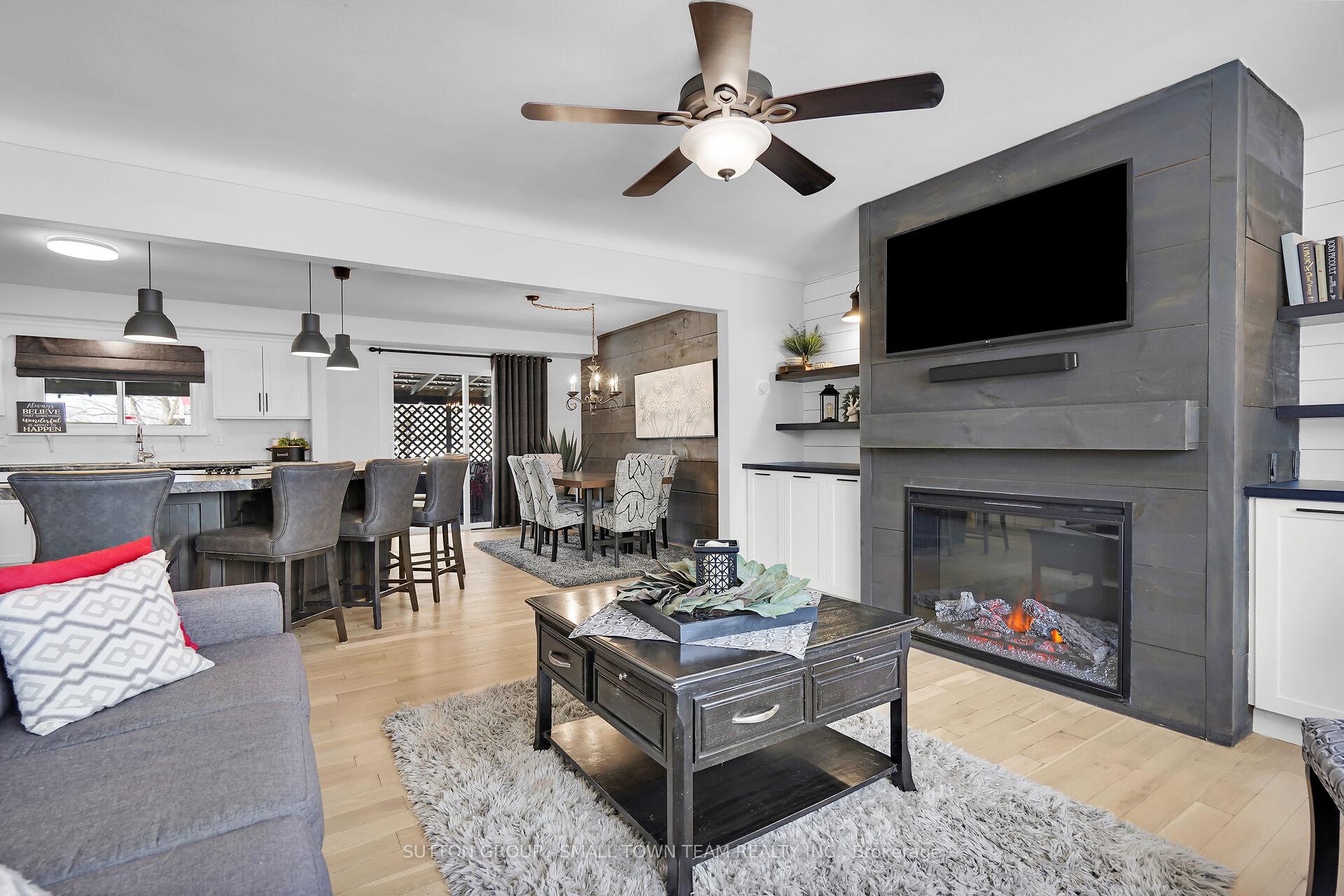 Photo 9 of 213 Pryde Boulevard, South Huron, Exeter — HOMEH