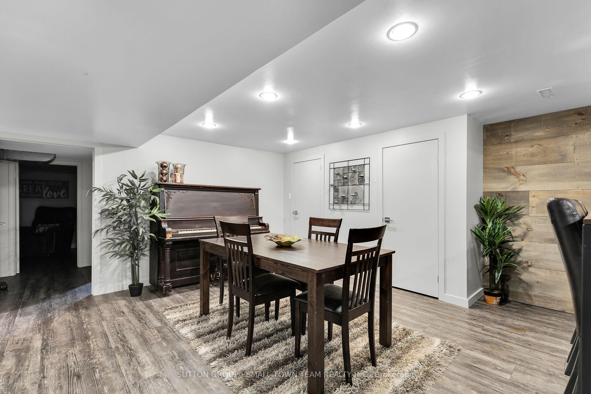 Photo 25 of 213 Pryde Boulevard, South Huron, Exeter — HOMEH
