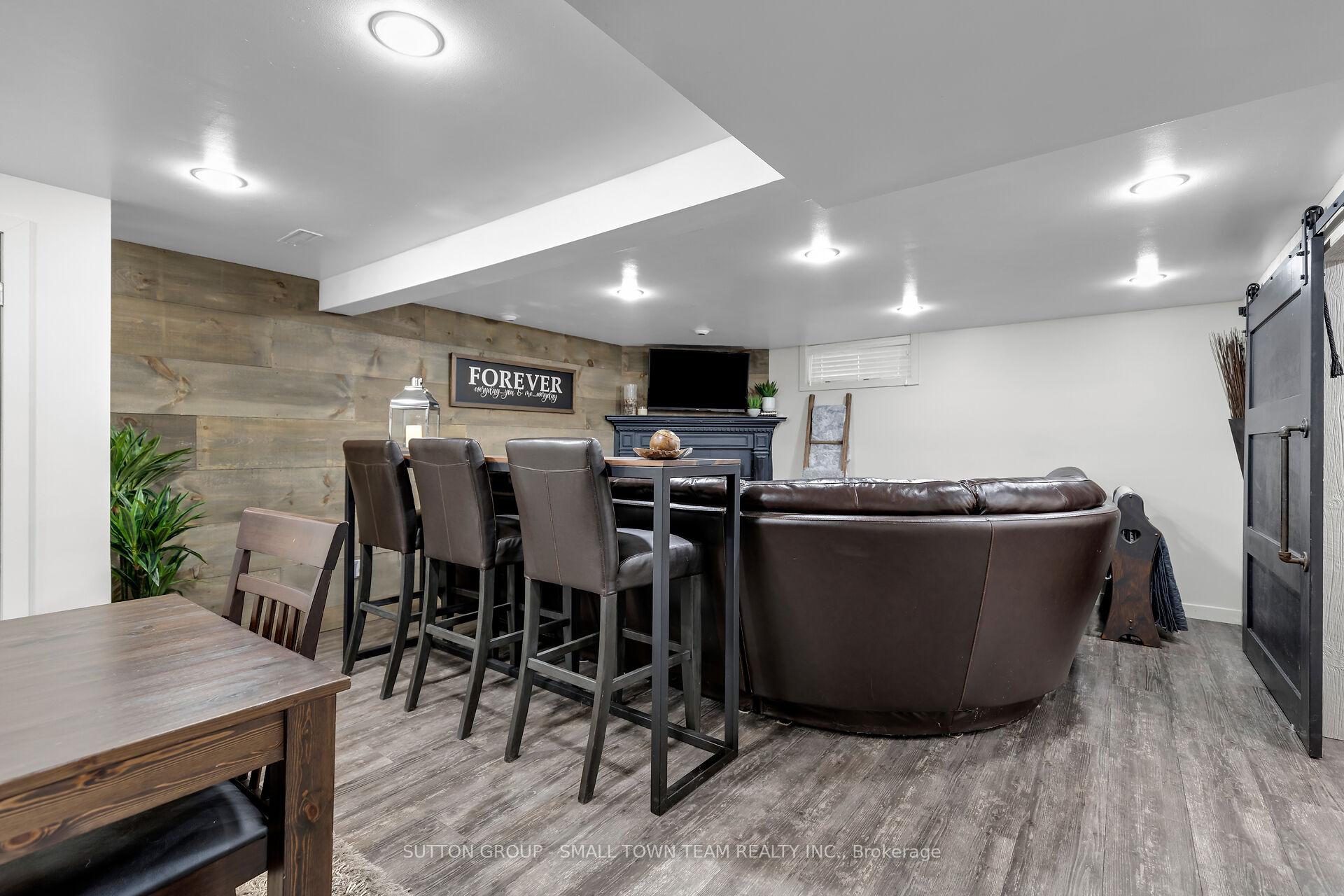 Photo 27 of 213 Pryde Boulevard, South Huron, Exeter — HOMEH