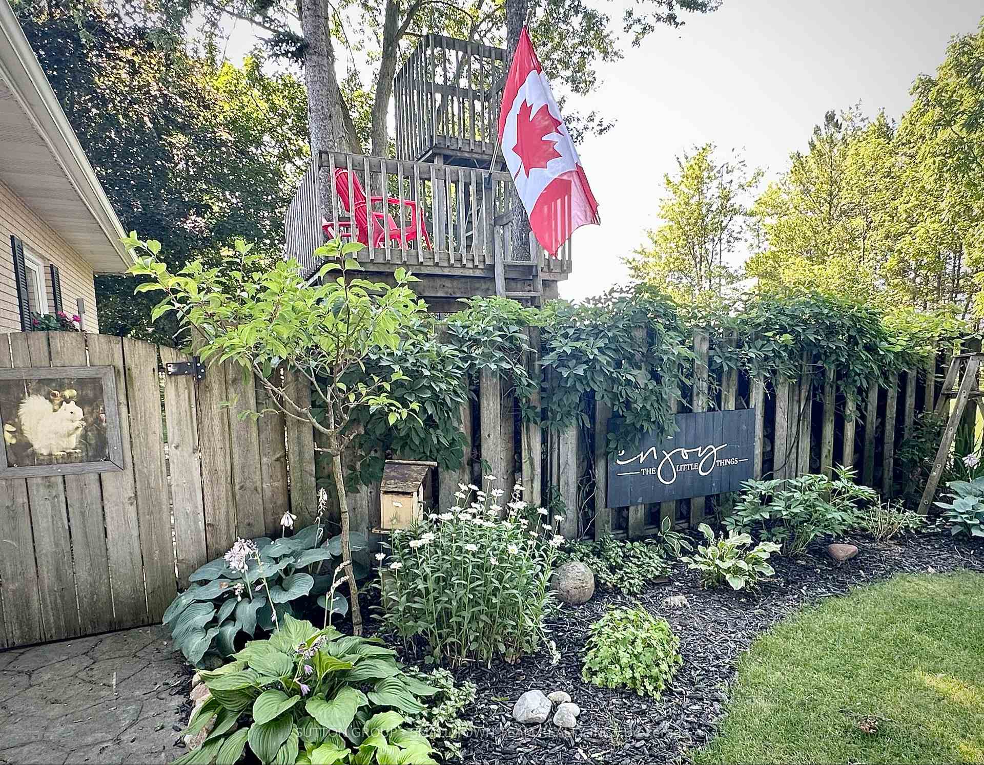 Photo 42 of 213 Pryde Boulevard, South Huron, Exeter — HOMEH