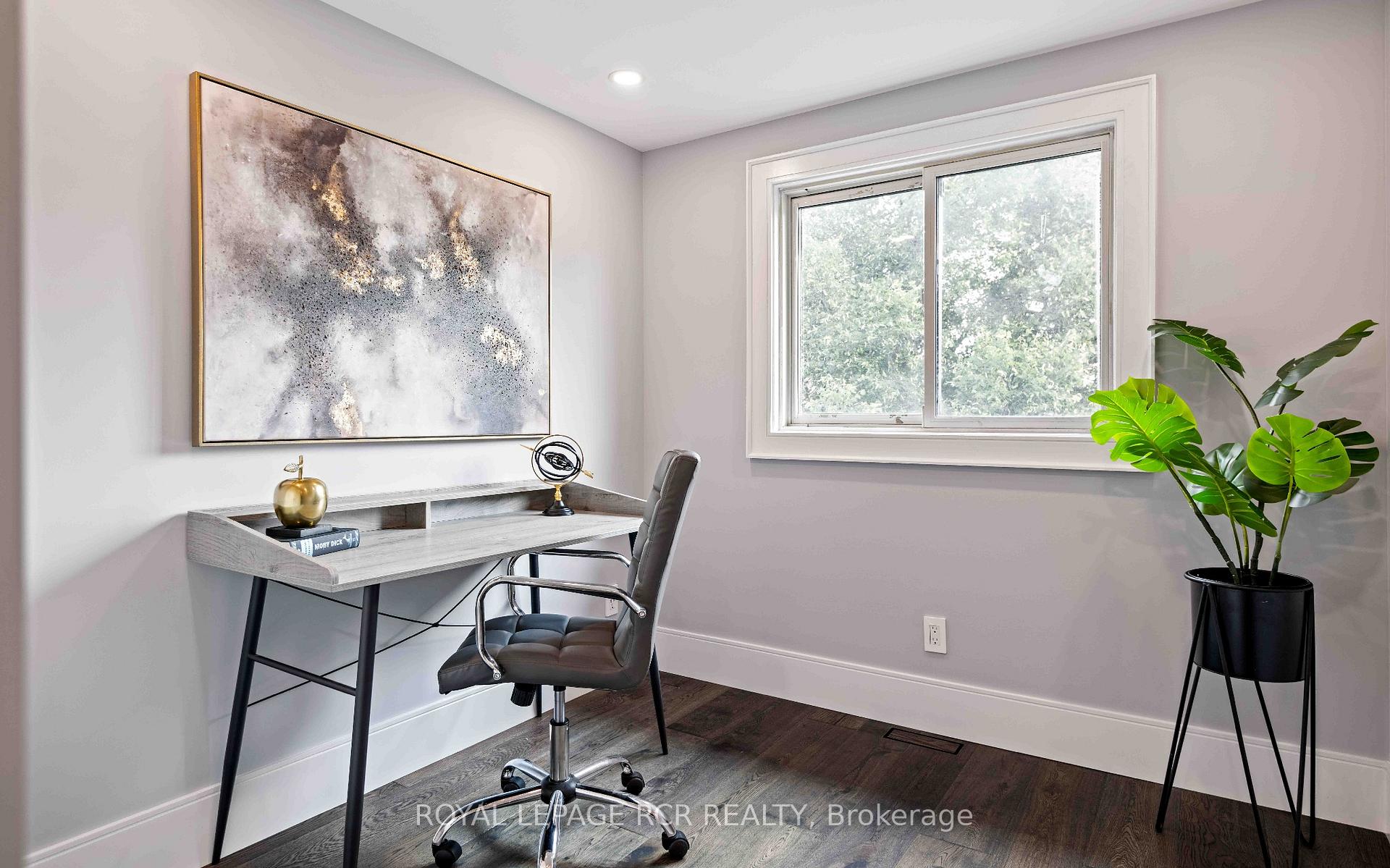 Photo 21 of 502 Pineview Gardens, Shelburne — HOMEH
