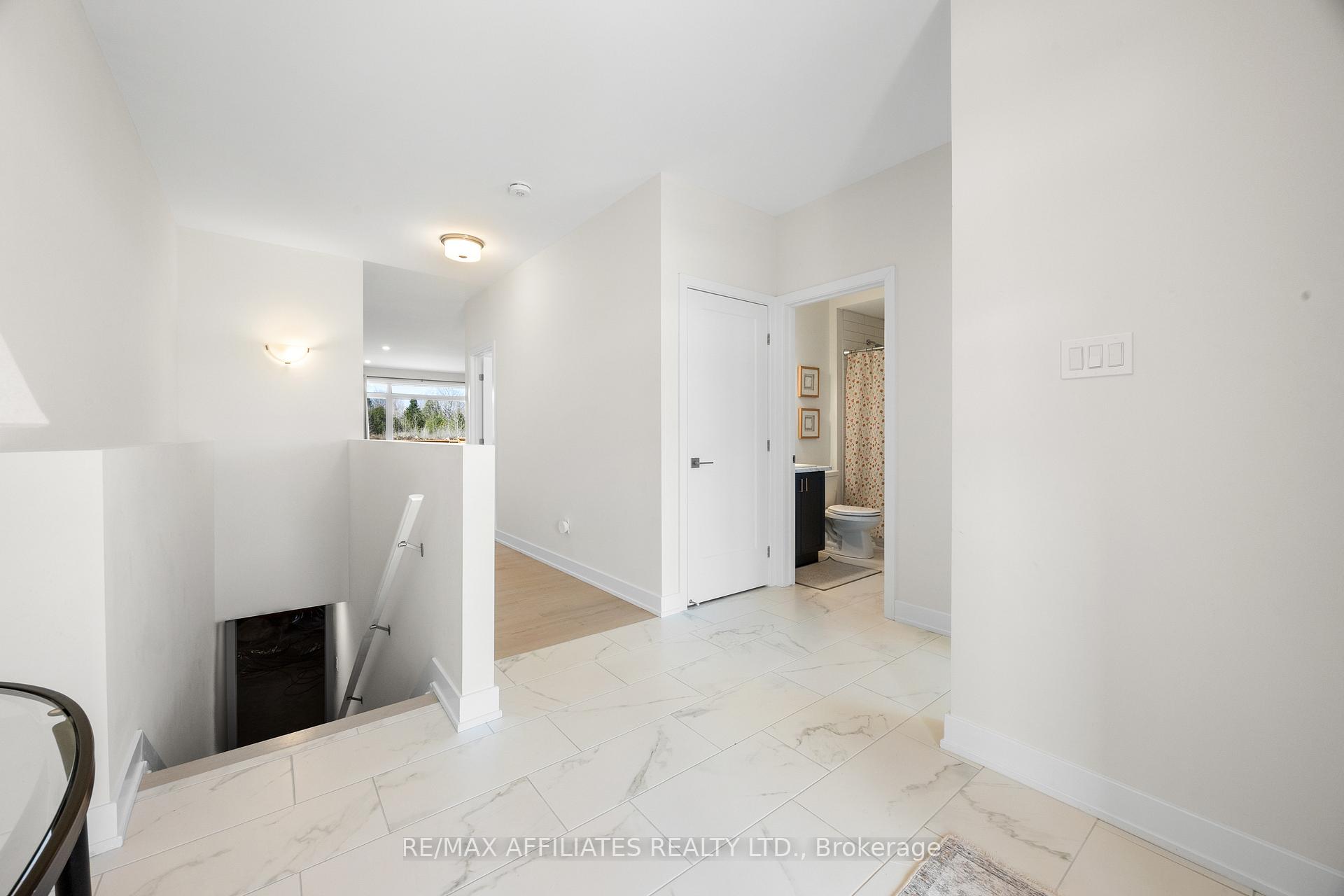 Photo 3 of 282 Wood Avenue, Smiths Falls — HOMEH