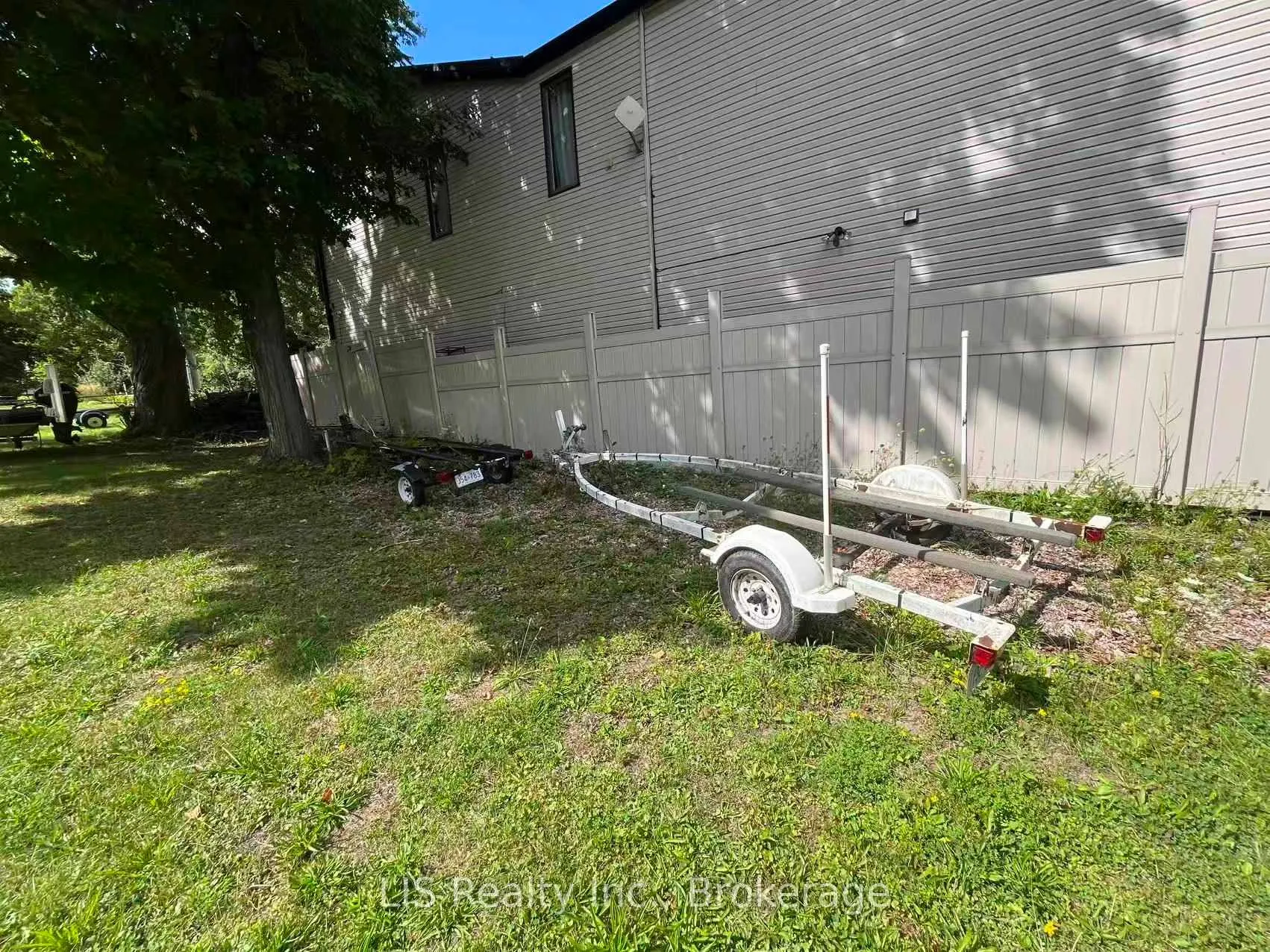 Photo 4 of 279 Aldred Drive, Scugog, Rural Scugog — HOMEH