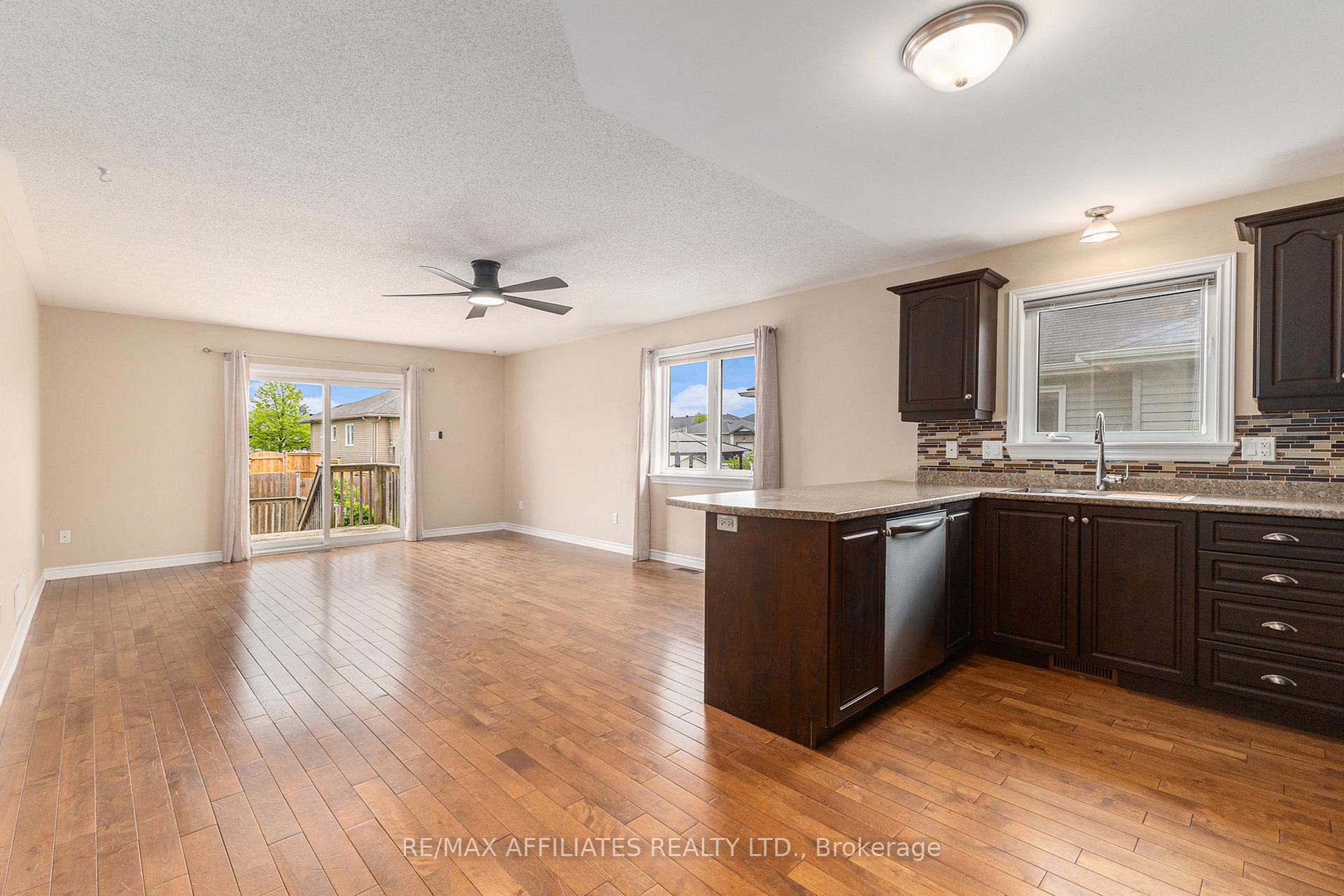 Photo 10 of 125 Ferrara Drive, Smiths Falls — HOMEH