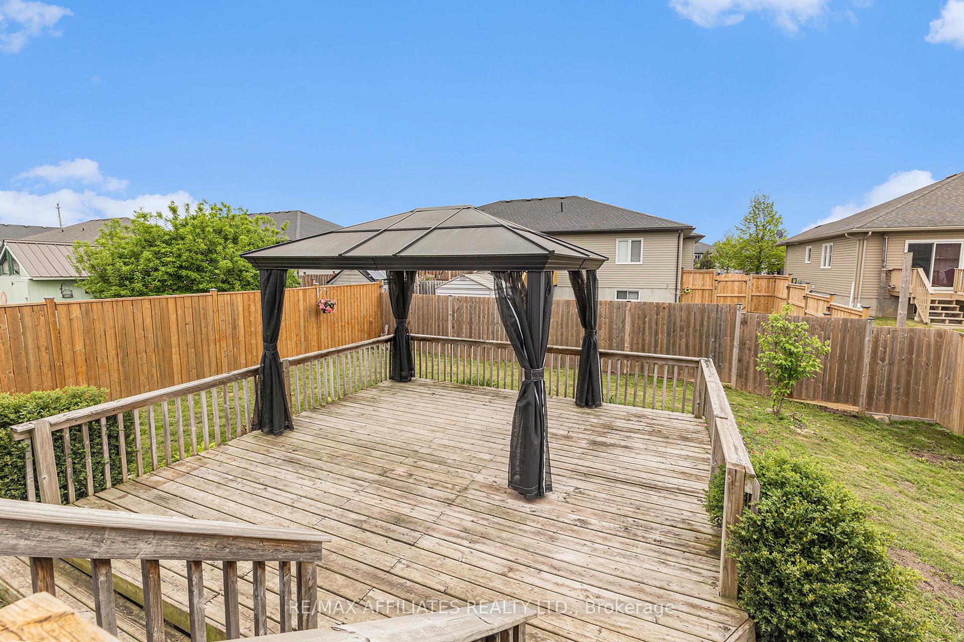 Photo 24 of 125 Ferrara Drive, Smiths Falls — HOMEH