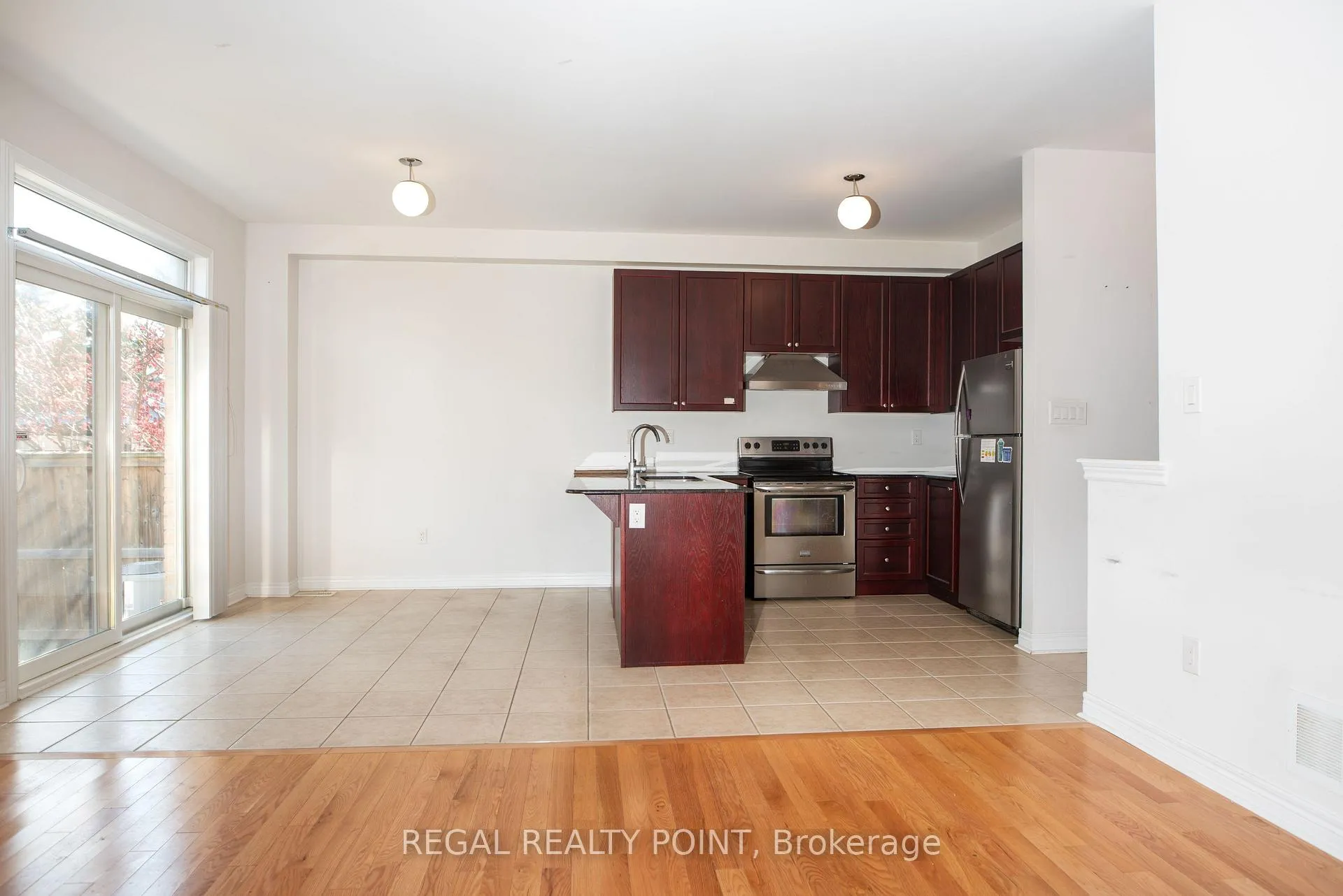 Photo 5 of 69 Maria Road, Markham, Wismer — HOMEH
